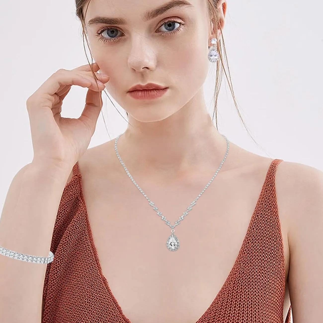 TOEECY Set Gioielli Sposa con Zirconia e Cristalli, Collana Orecchini e Bracciale, Argento - immagine 8