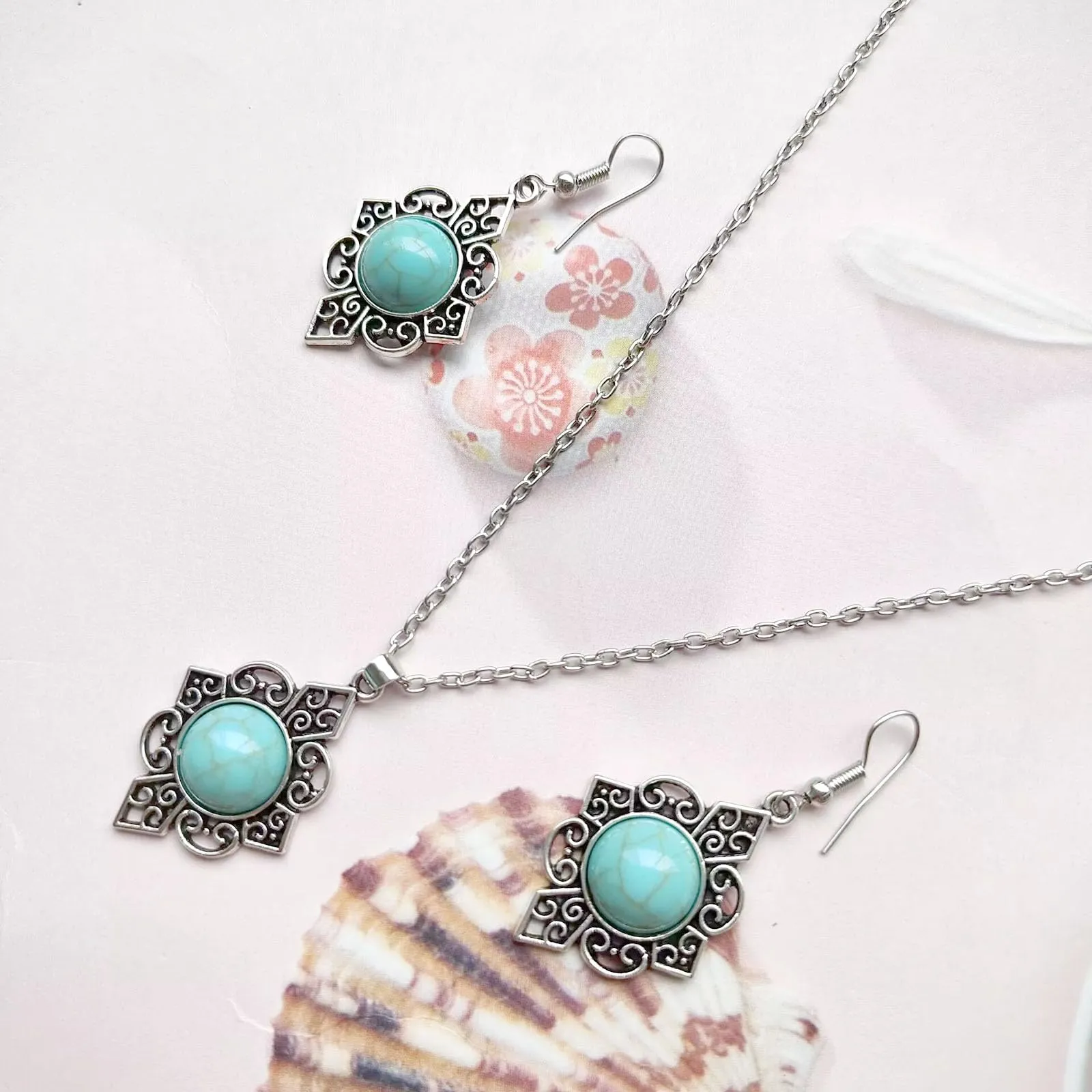 Dishowme Set di gioielli bohémien con gemme turchesi, collana, orecchini e bracciale, 3 pezzi, vintage - immagine 2