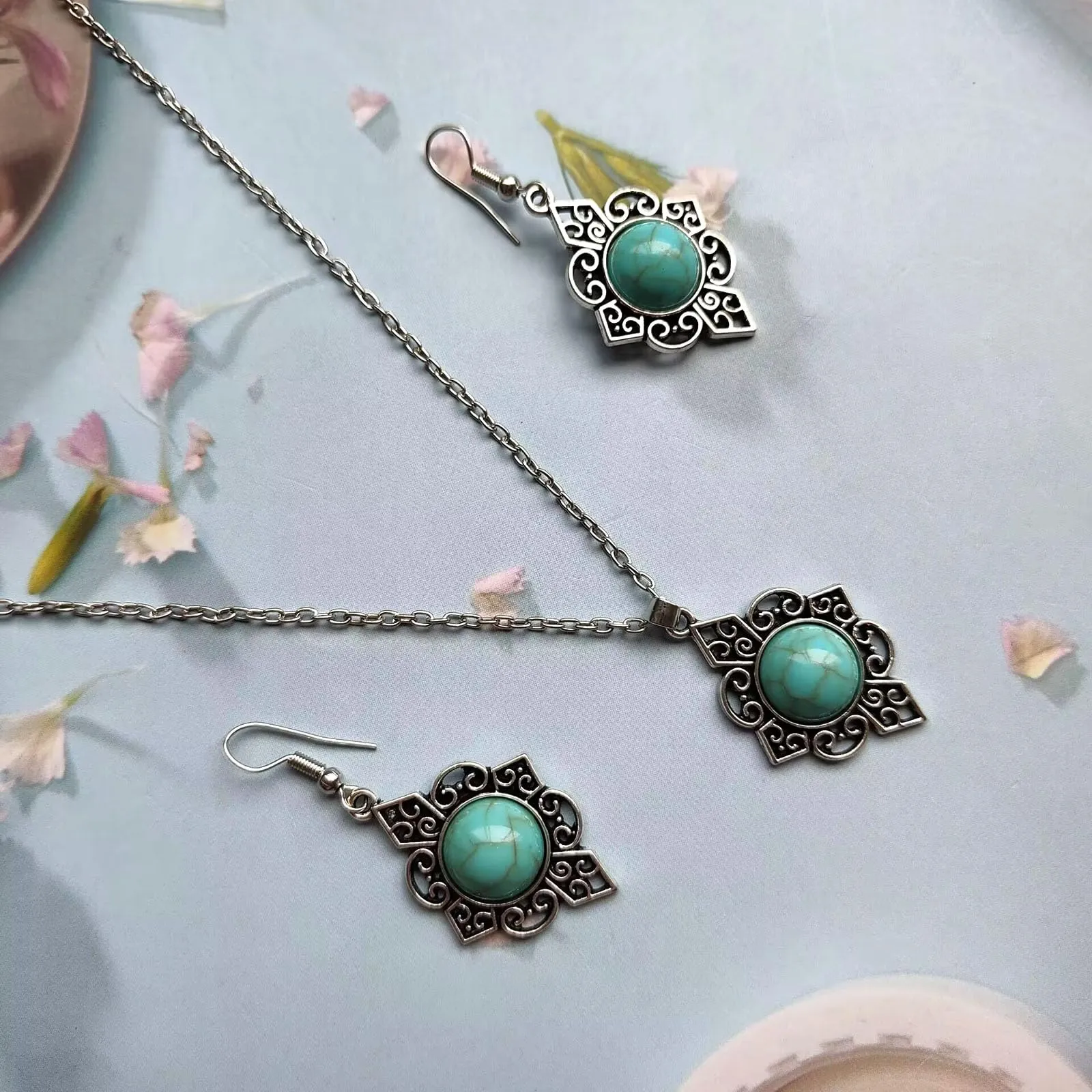 Dishowme Set di gioielli bohémien con gemme turchesi, collana, orecchini e bracciale, 3 pezzi, vintage - immagine 3