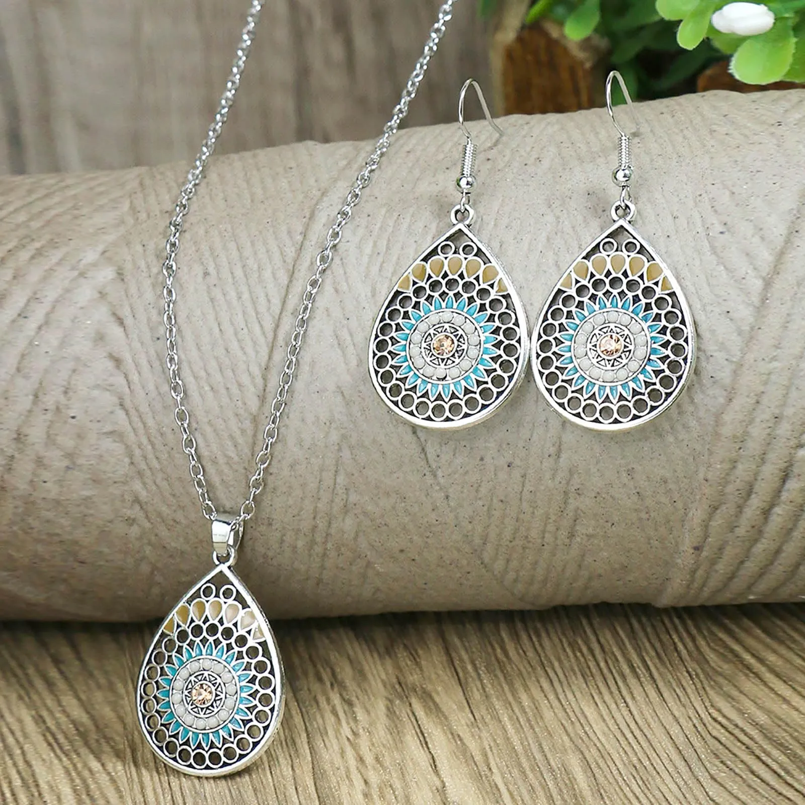 Dishowme Set di gioielli bohémien con turchese, collana e orecchini, 3 pezzi, vintage - immagine 4