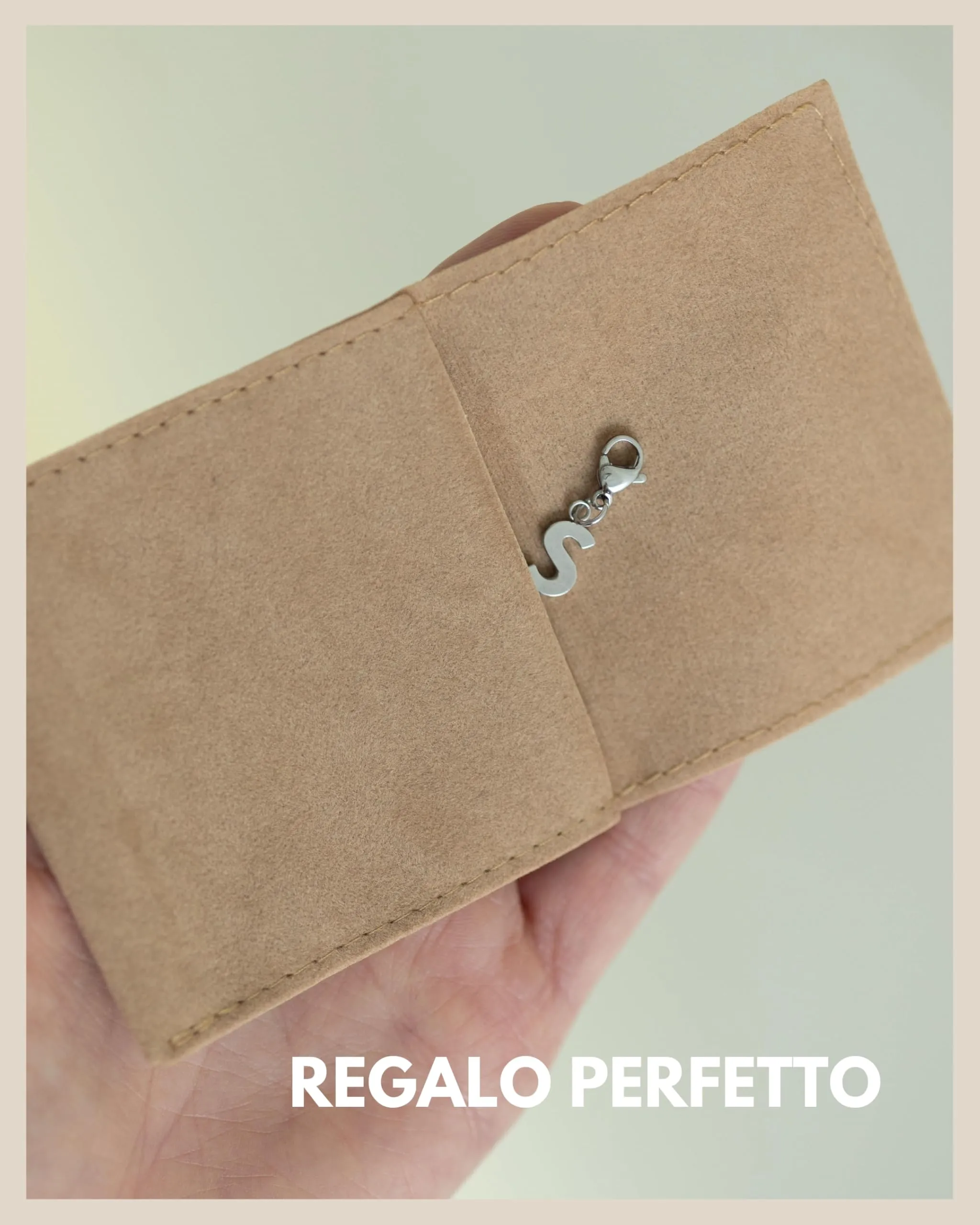 GD GOOD.designs Ciondolo Charm Lettera C in Acciaio Inossidabile Argentato con Moschettone - immagine 5