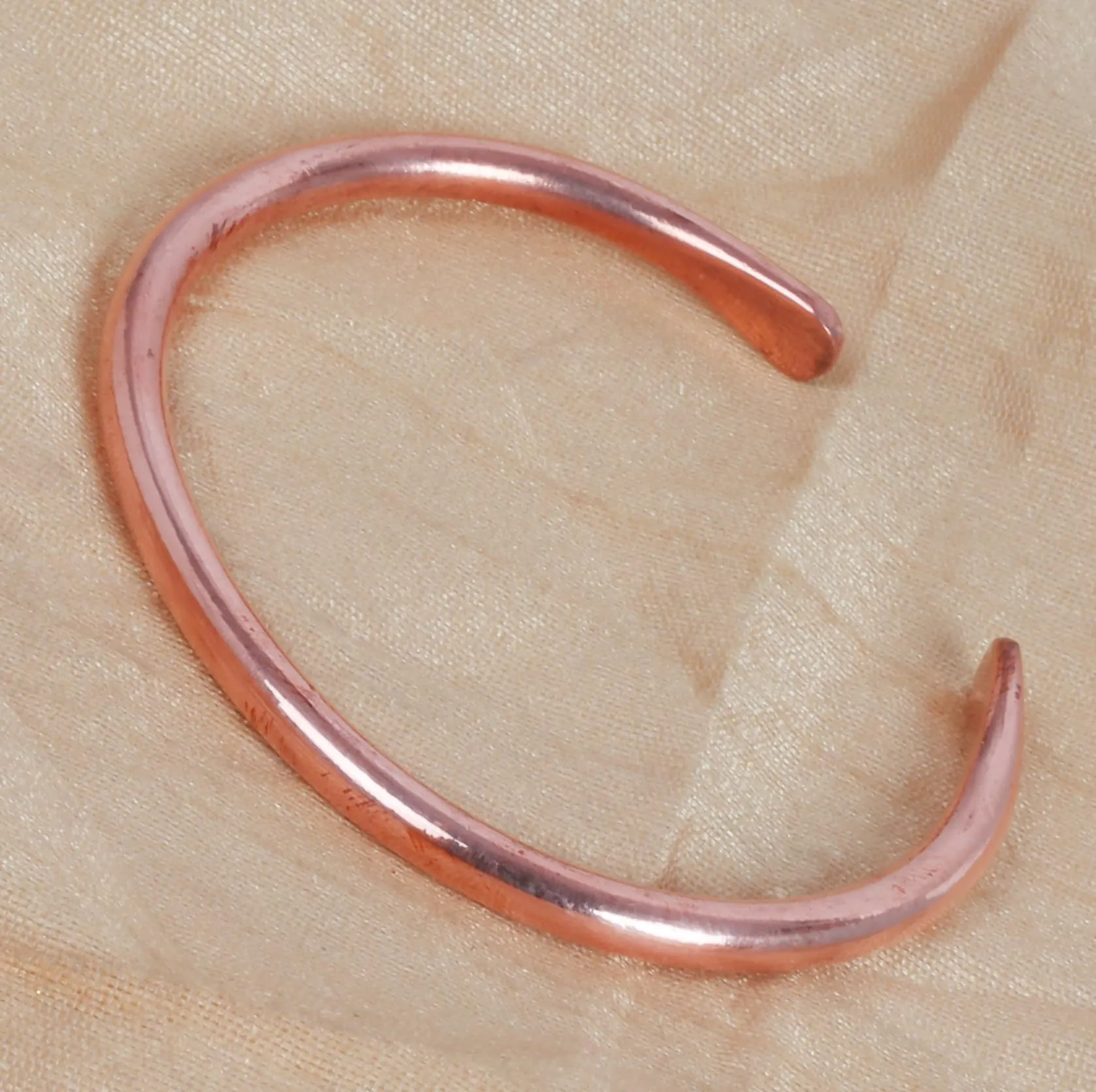 Touchstone Bracciale in Rame Stile Tibetano Forgiato a Mano - immagine 9