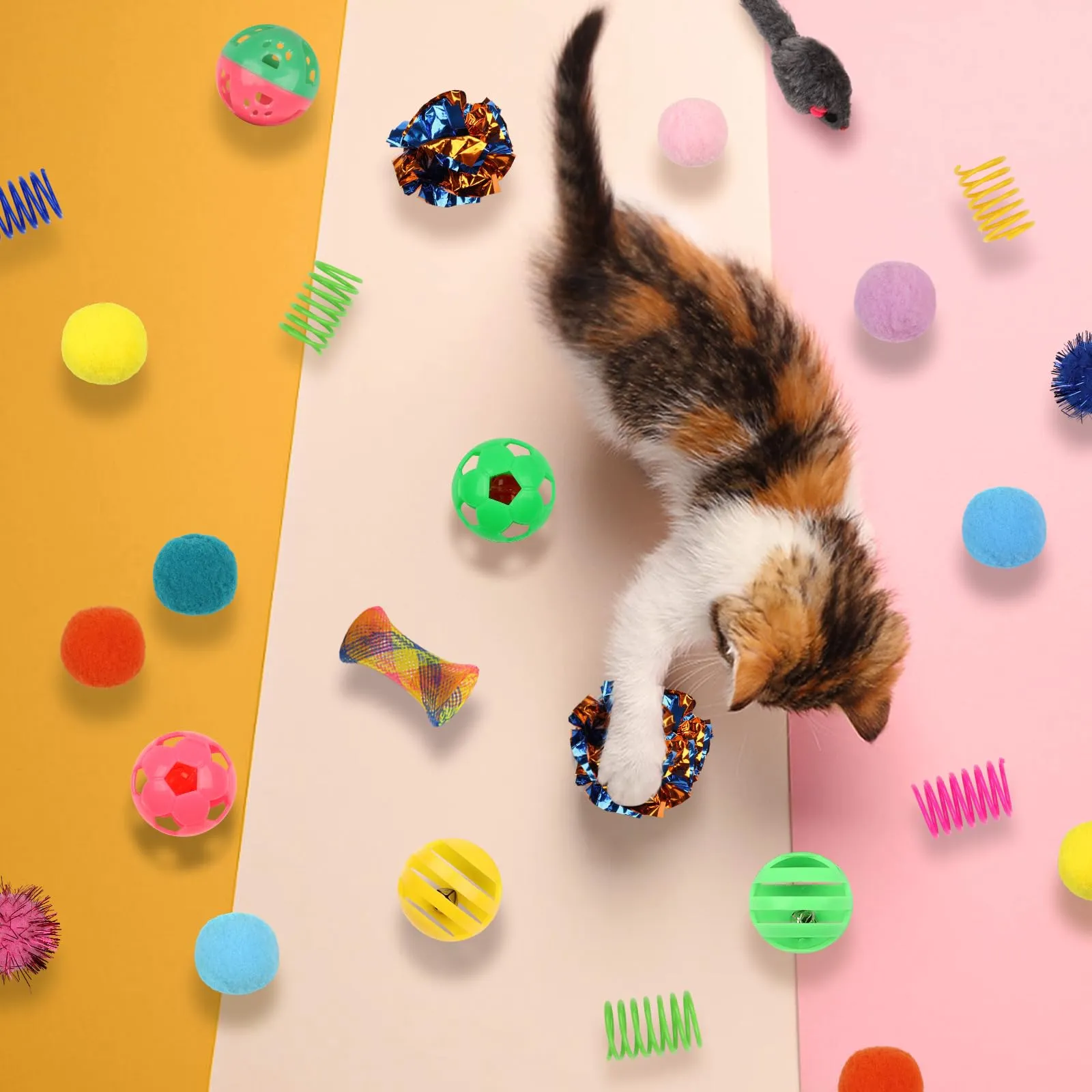 QUOZUO 60 Pezzi Giocattoli per Gatti con Palline a Spirale, Palle Scintillanti, Topi e Molle - immagine 6