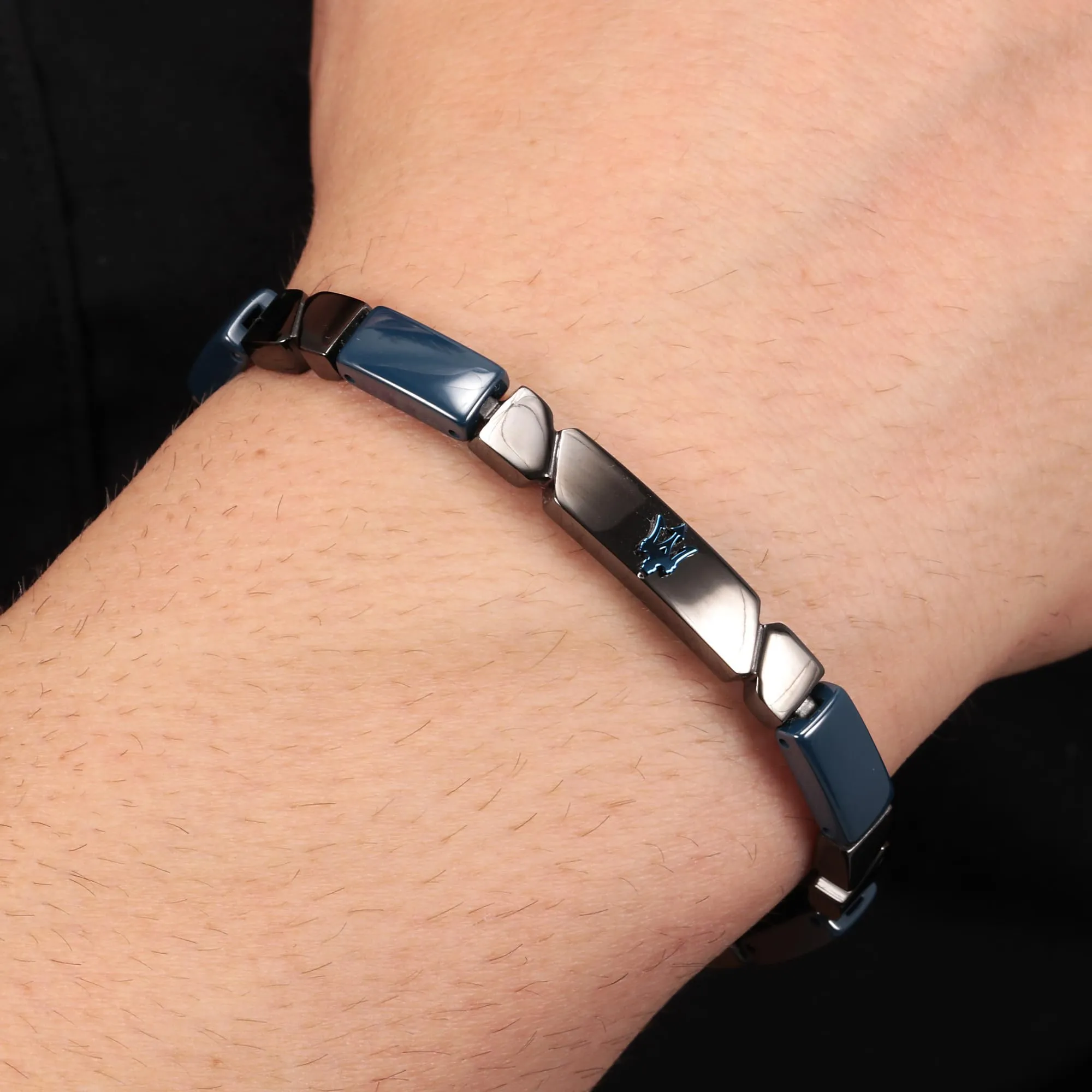 Maserati Jewels Bracciale Uomo in Acciaio, Ceramica Blu e PVD Gun - JM221ATZ01 - immagine 6
