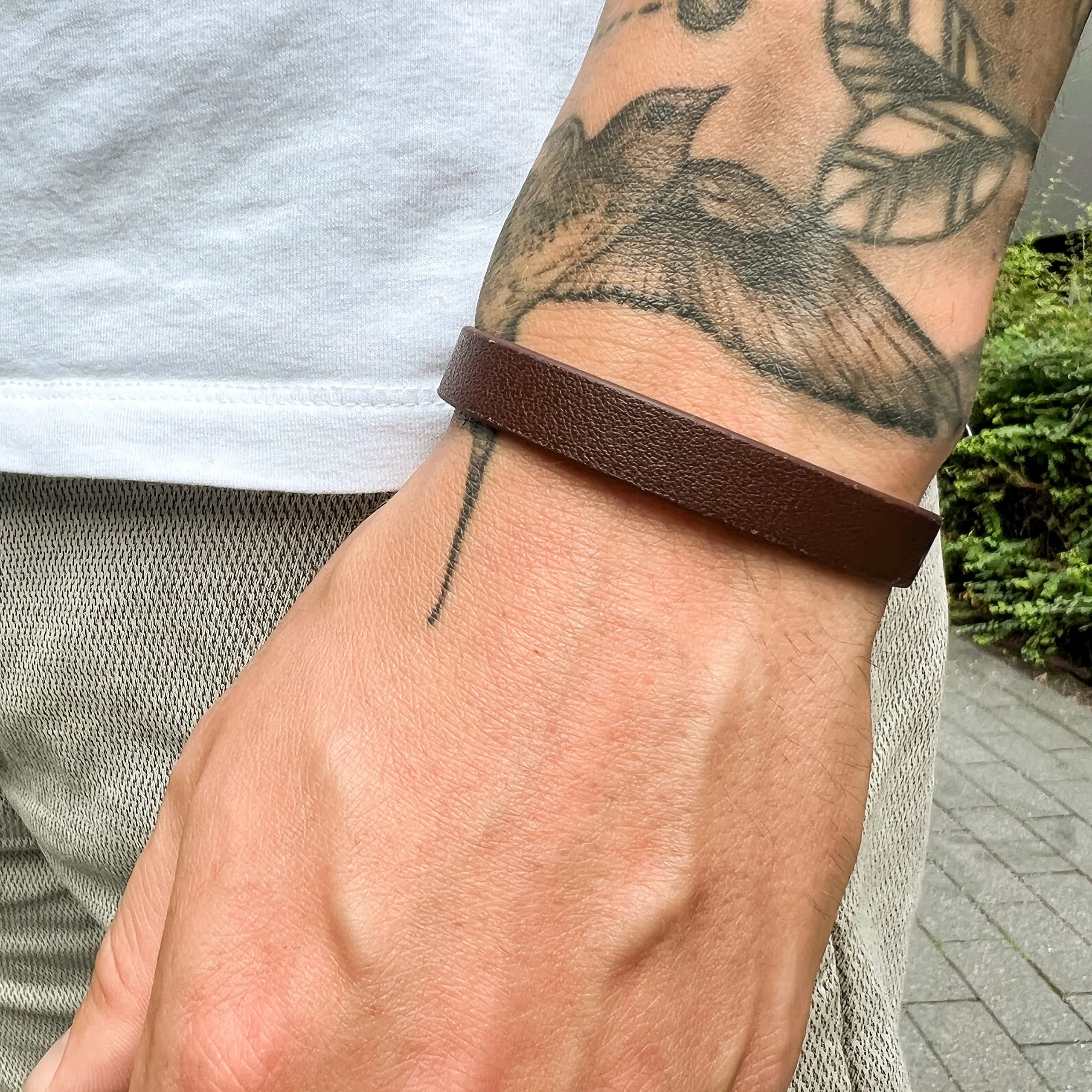 Made by Nami Bracciale Pelle Vegana Uomo Regolabile 17-21cm Nichel Free Marrone - immagine 4