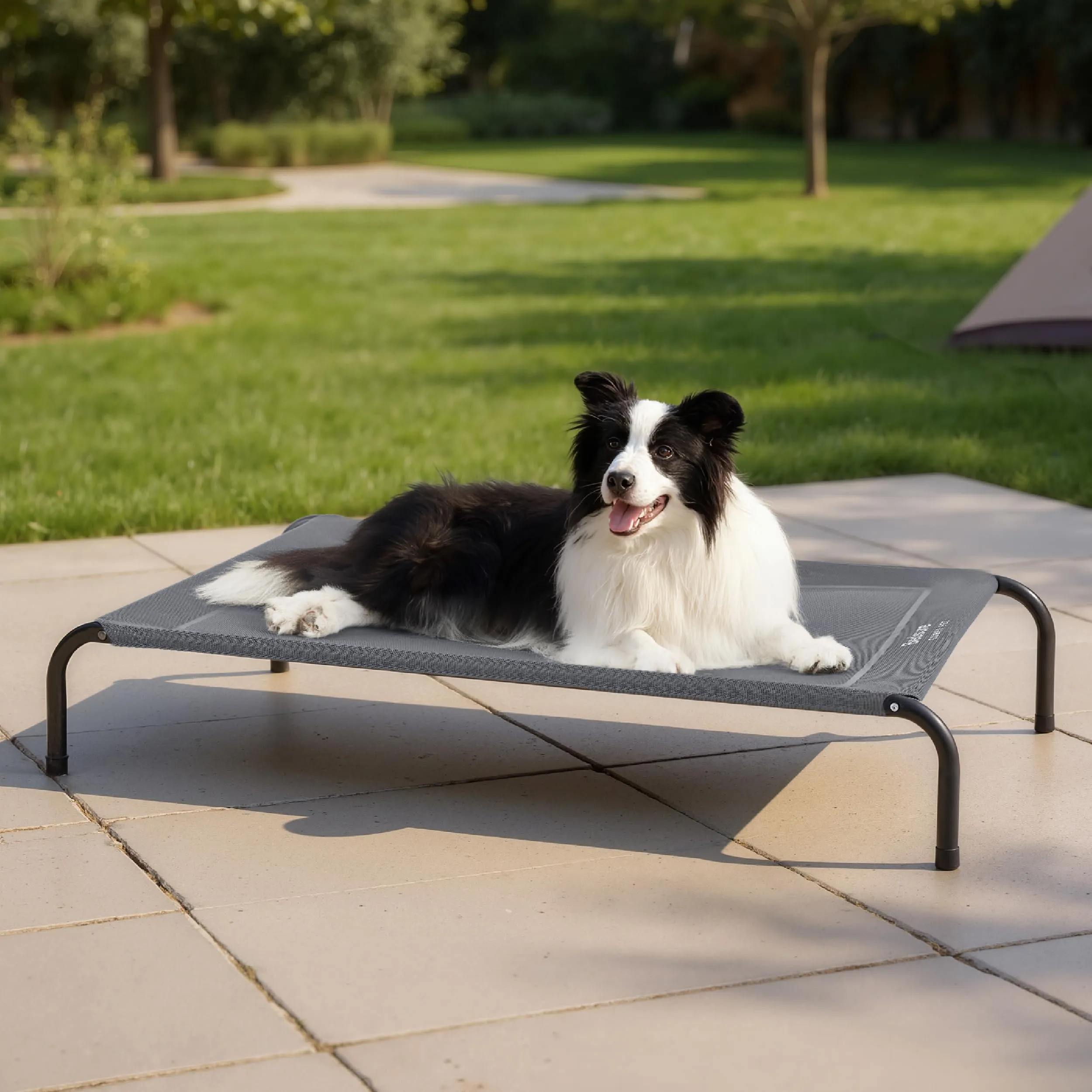 Bedsure Lettino Rialzato per Cani Grandi, Impermeabile, Grigio, 124x80x20 cm - immagine 6
