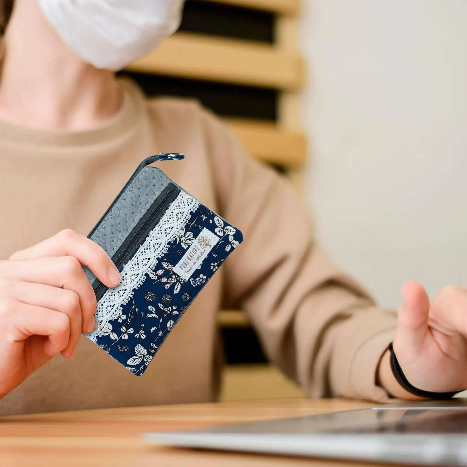 AfitLulu Portafoglio Donna Piccolo in Tela, Mini Portamonete con Chiusura Lampo e Ricamo Floreale (Fiore A) - immagine 5