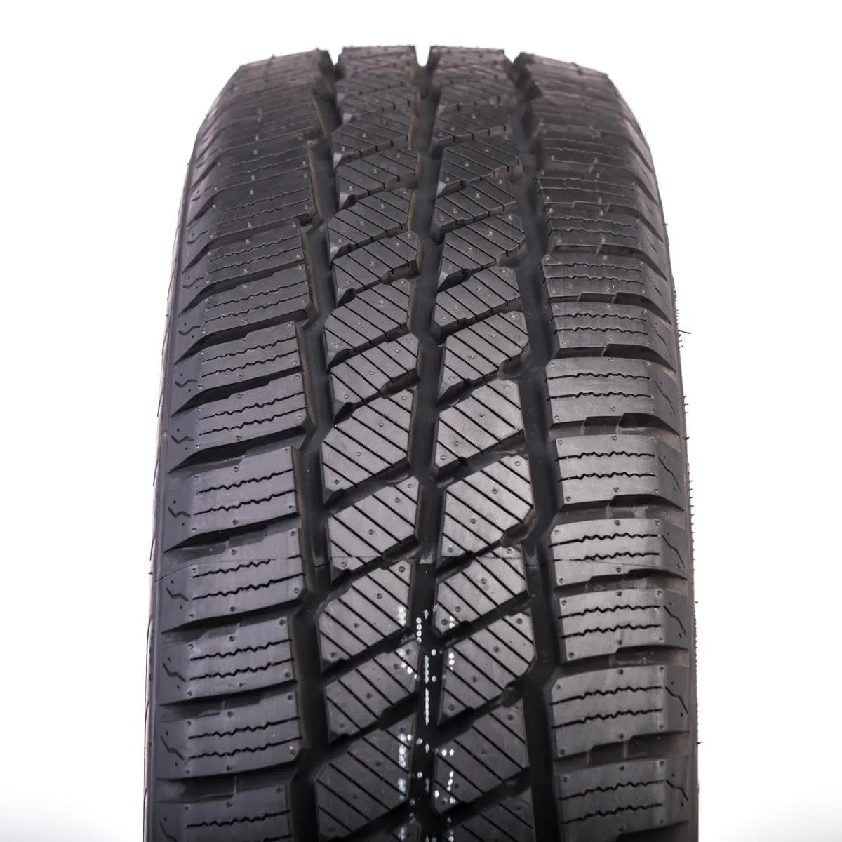 Goodride SW612 205/70 R15 C 106/104R 8PR - immagine 2