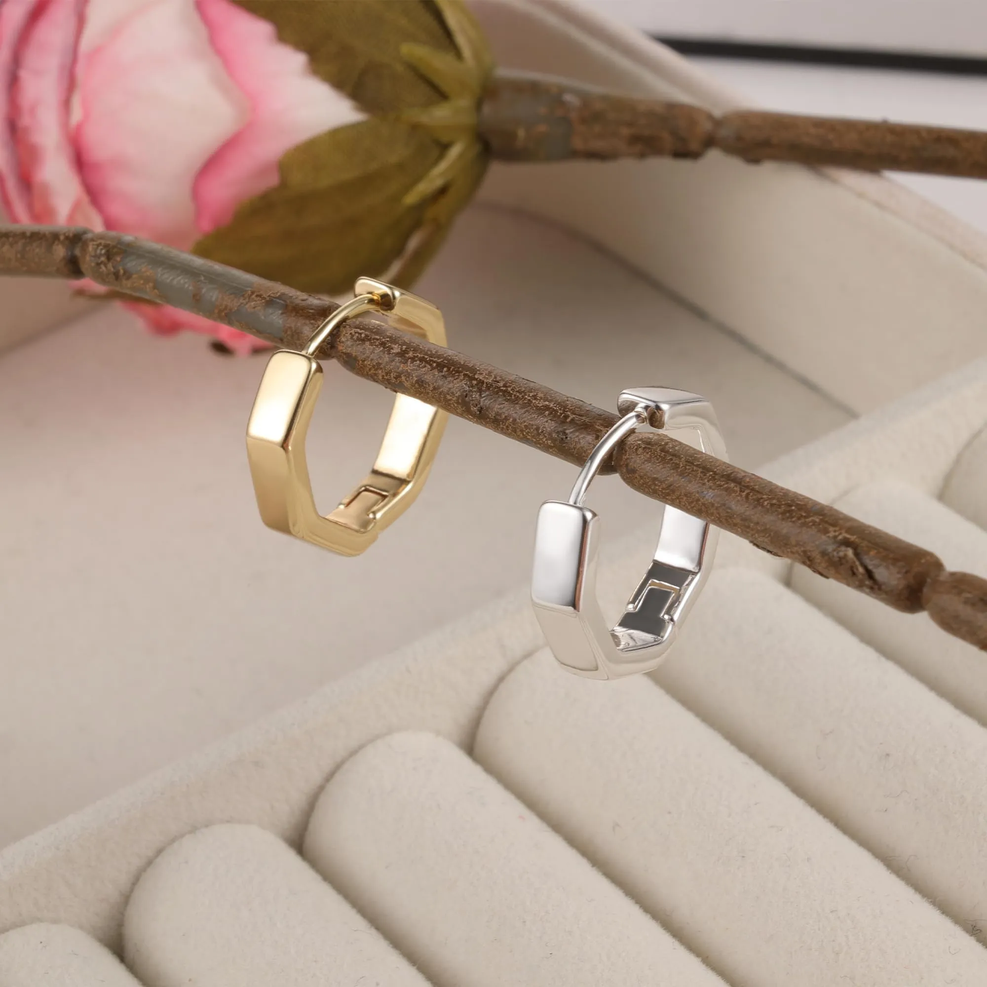 ALEXCRAFT Orecchini a Cerchio Huggie Piccoli Spessi in Argento Anallergici - immagine 6