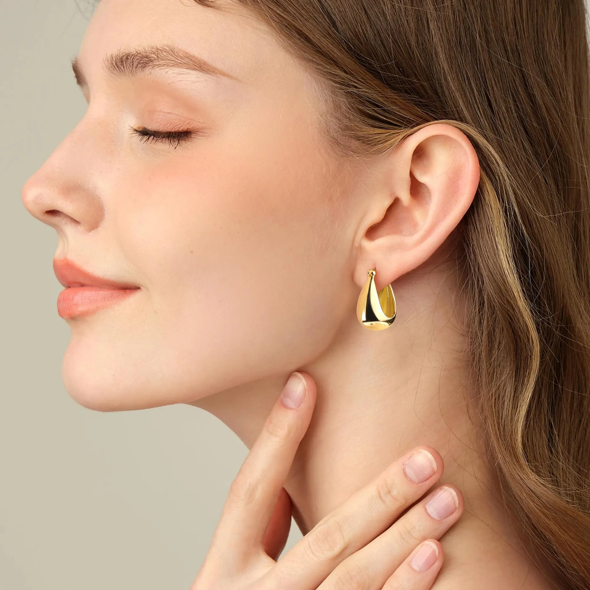 ALEXCRAFT Orecchini a Cerchio Ovali in Oro 14K, 18 mm - immagine 4