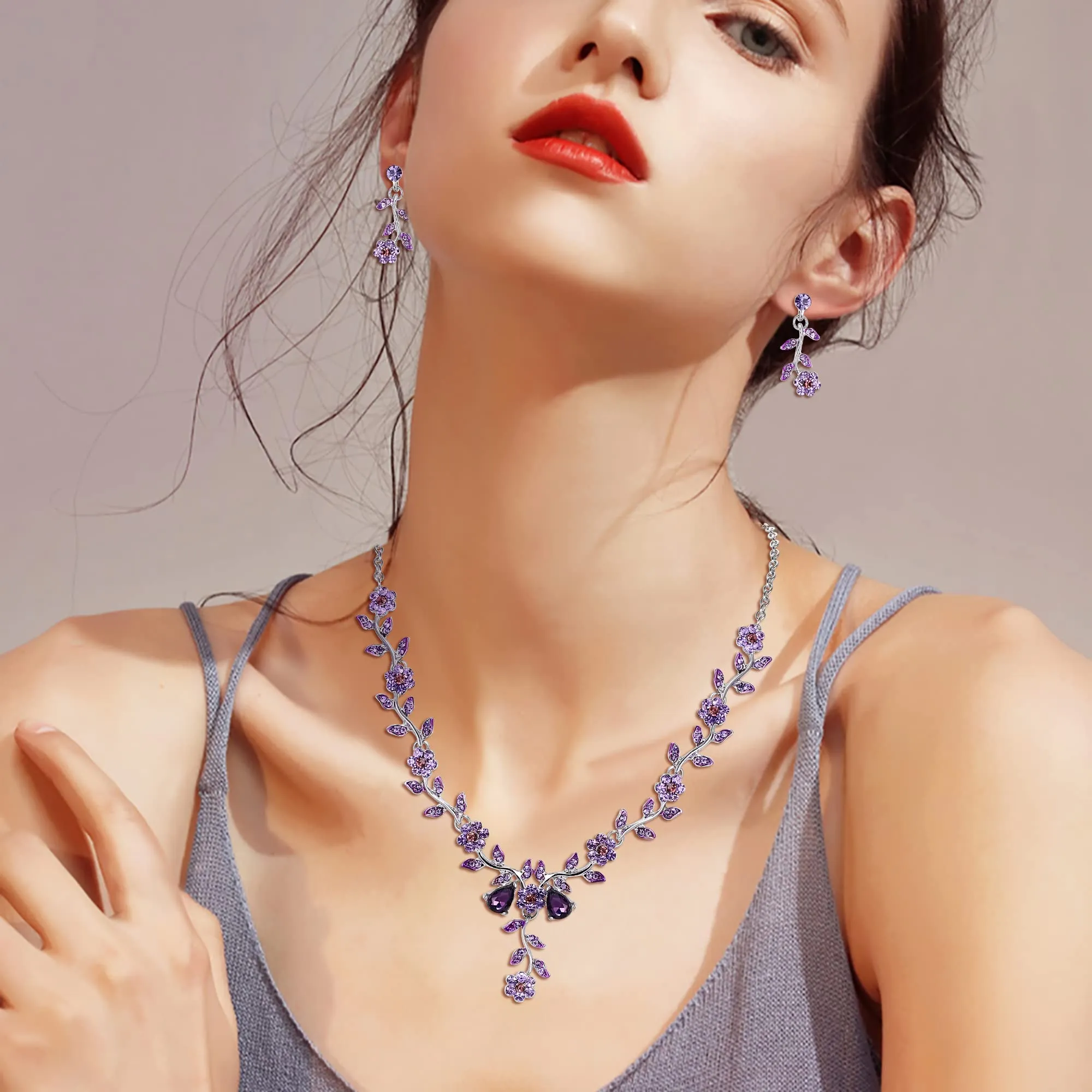Clearine Set Gioielli Matrimonio Foglia Cluster Fiore Cristalli Collana e Orecchini Viola Argento-fondo - immagine 3