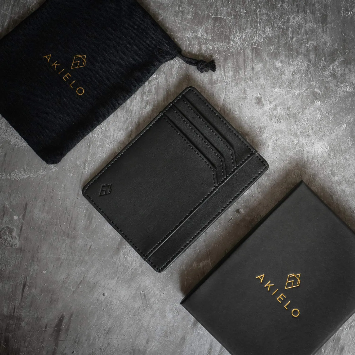AKIELO Bravo Porta Carte di Credito RFID Portafoglio Slim Minimalista - Edizione Nera - immagine 5