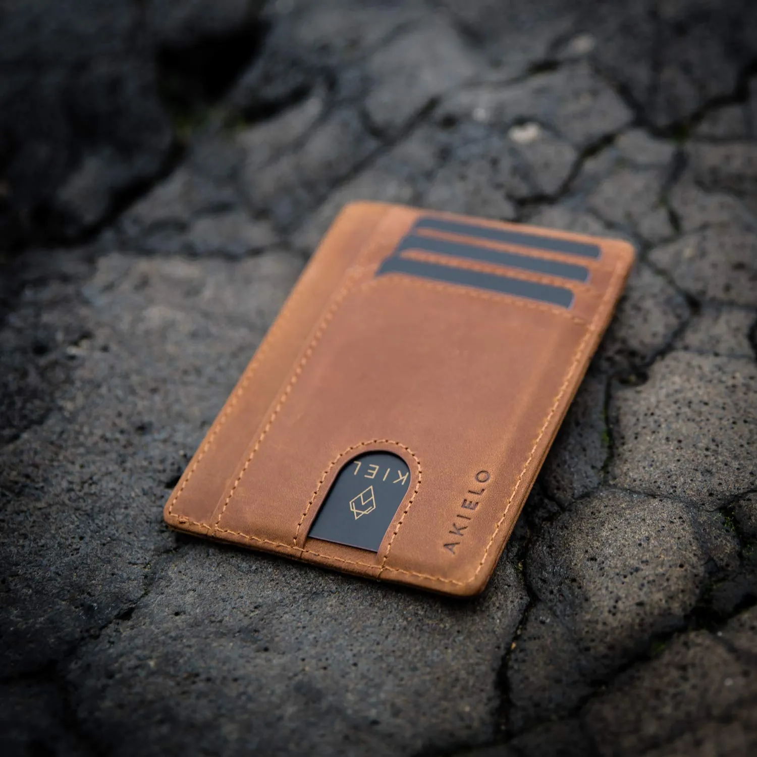 AKIELO Bravo Portafoglio Slim Porta Carte di Credito RFID - Edizione Marrone Chiaro - immagine 6