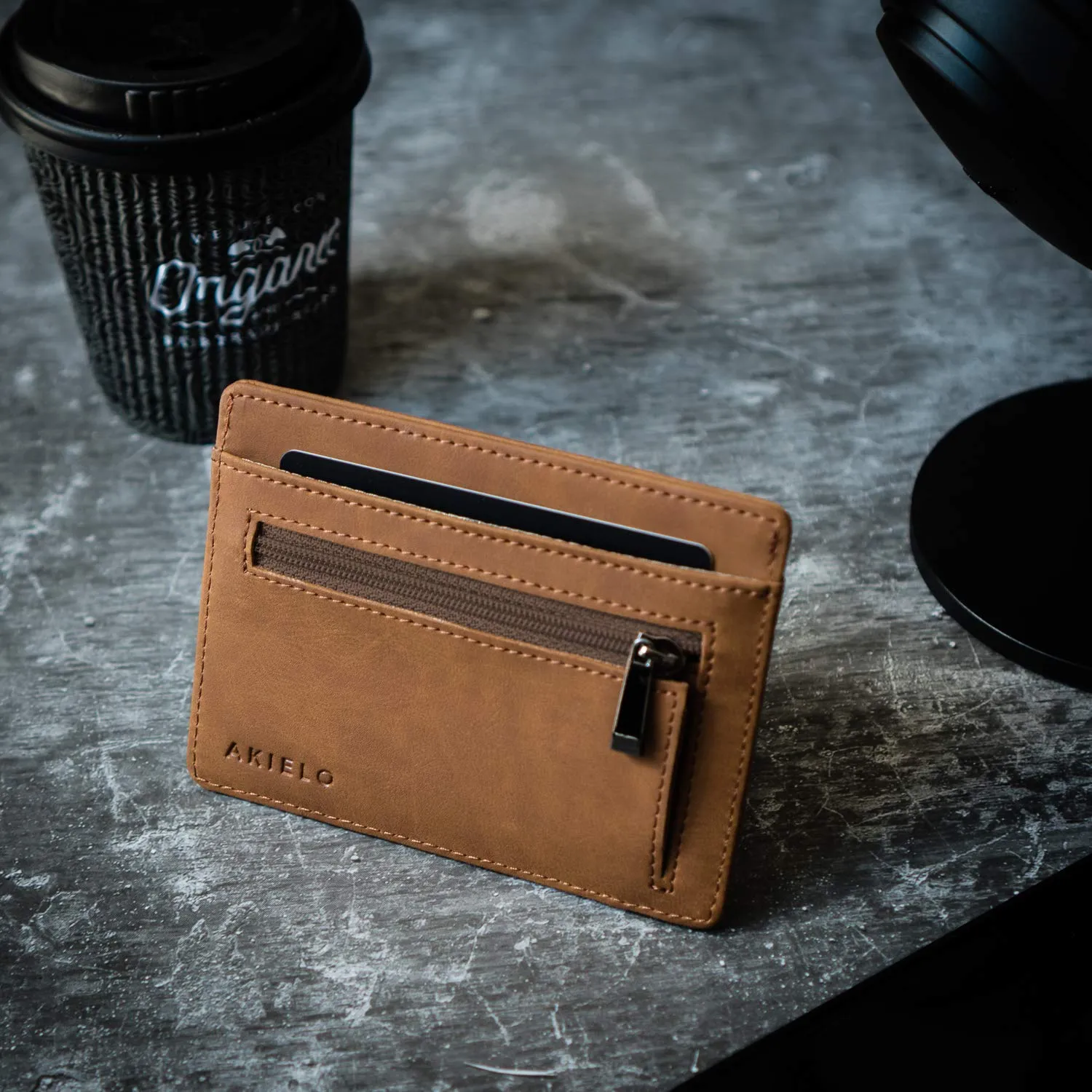 AKIELO Bravo Portafoglio Uomo Slim con Blocco RFID e Portamonete con Zip - Marrone Chiaro - immagine 3