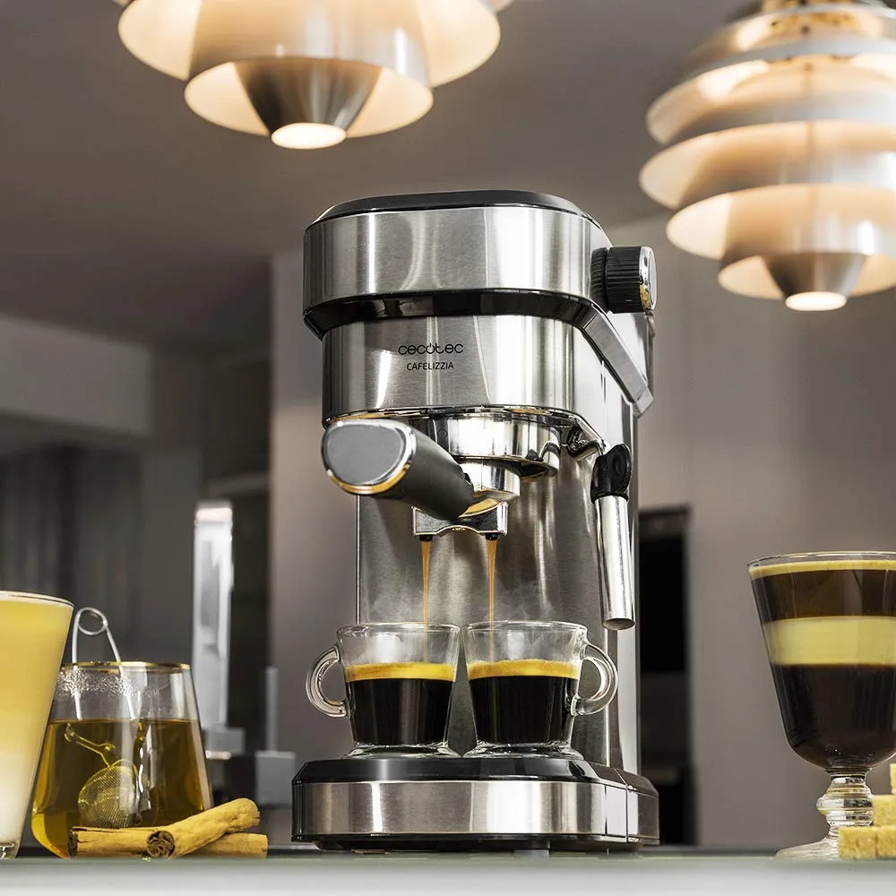 Cecotec Cafelizzia 790 Steel Macchina da caffè espresso e cappuccino, 1350 W, 20 bar, Serbatoio 1,2L - immagine 3