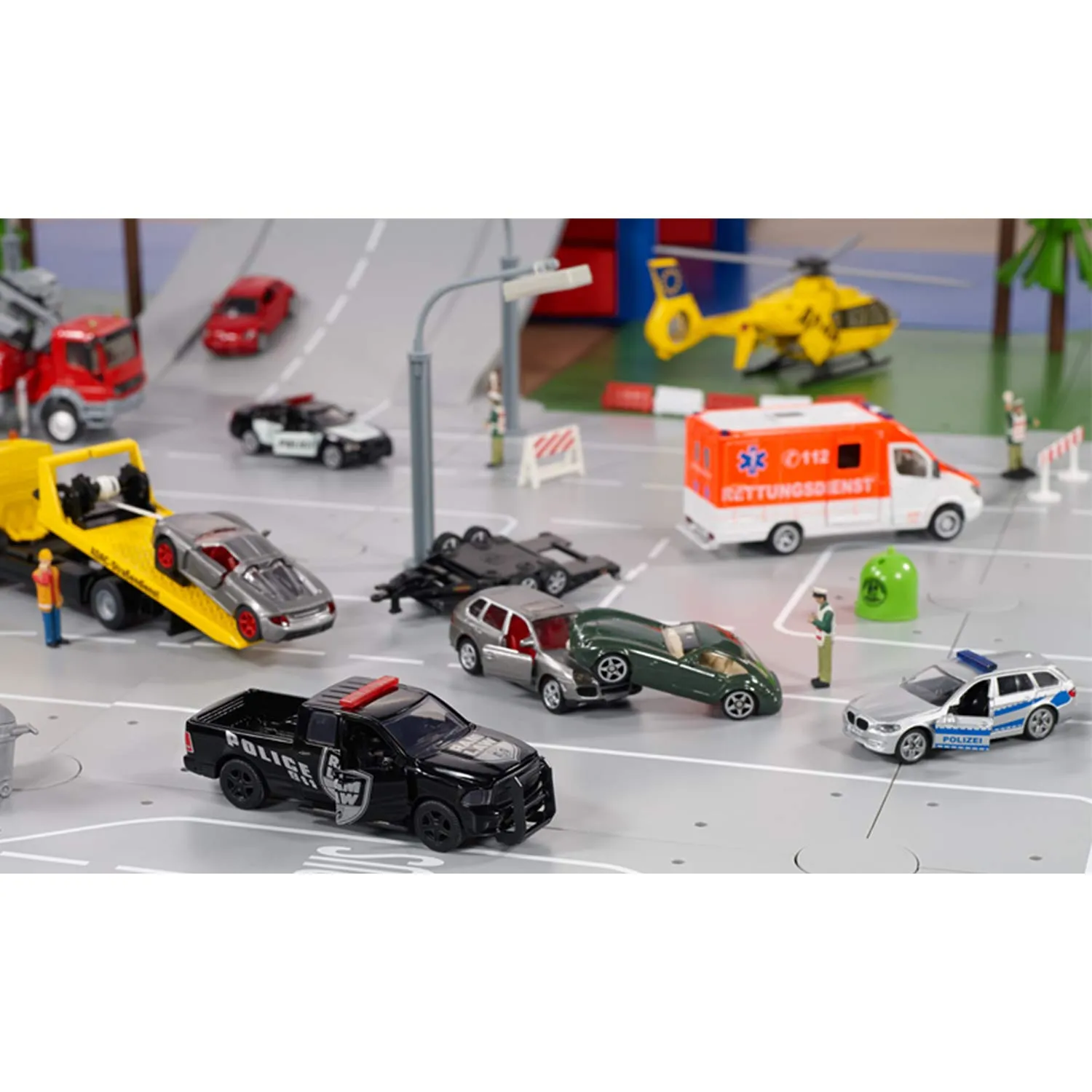 Siku 2539 Elicottero di soccorso 1:55 Giallo - immagine 2
