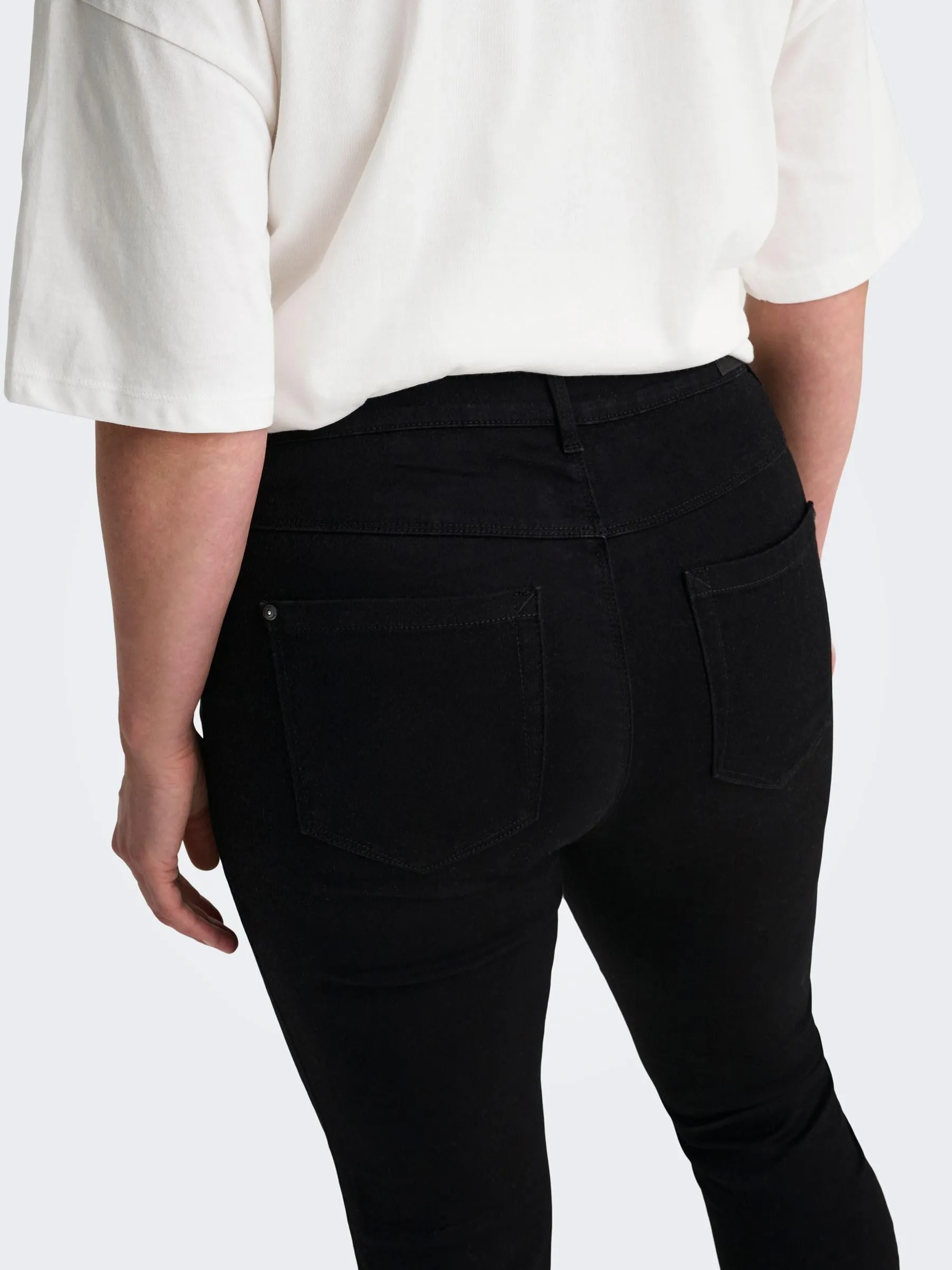 ONLY Carmakoma NOS Donna Caraugusta HW Skinny Jeans - Black, 46 /L32 - immagine 7