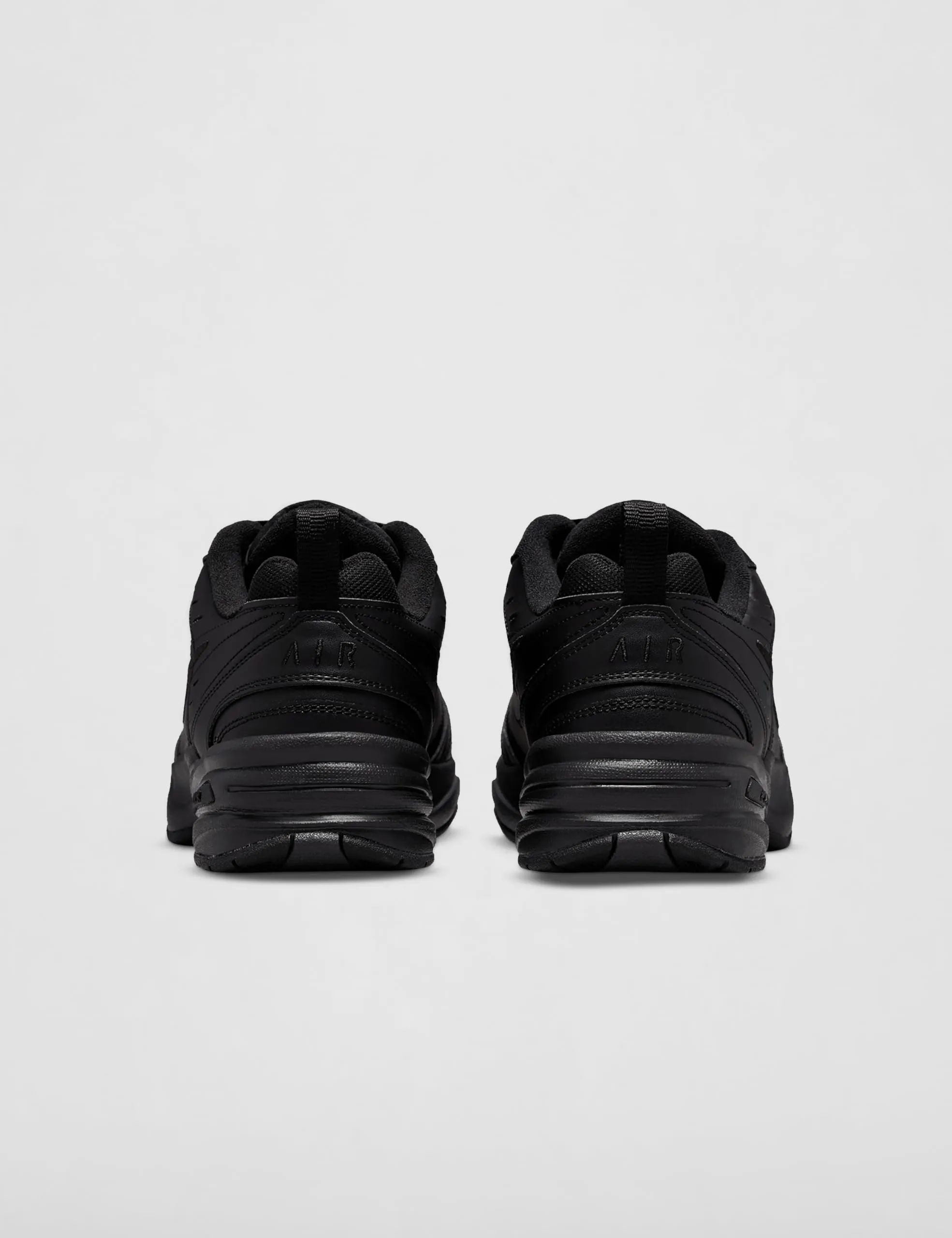 Nike Air Monarch IV Scarpe da ginnastica Uomo, Nero, 38.5 EU - immagine 6