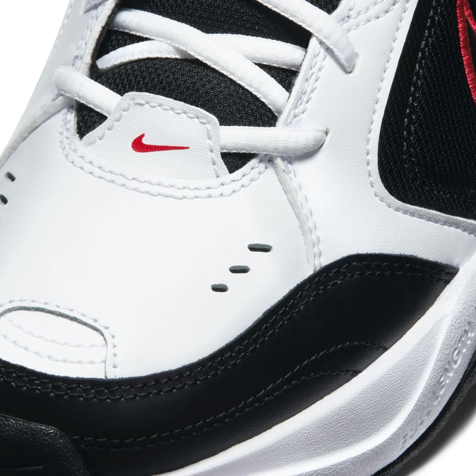 Nike Air Monarch IV Scarpe da Ginnastica Uomo Bianco White Black Varsity Red 101, 49.5 EU - immagine 3