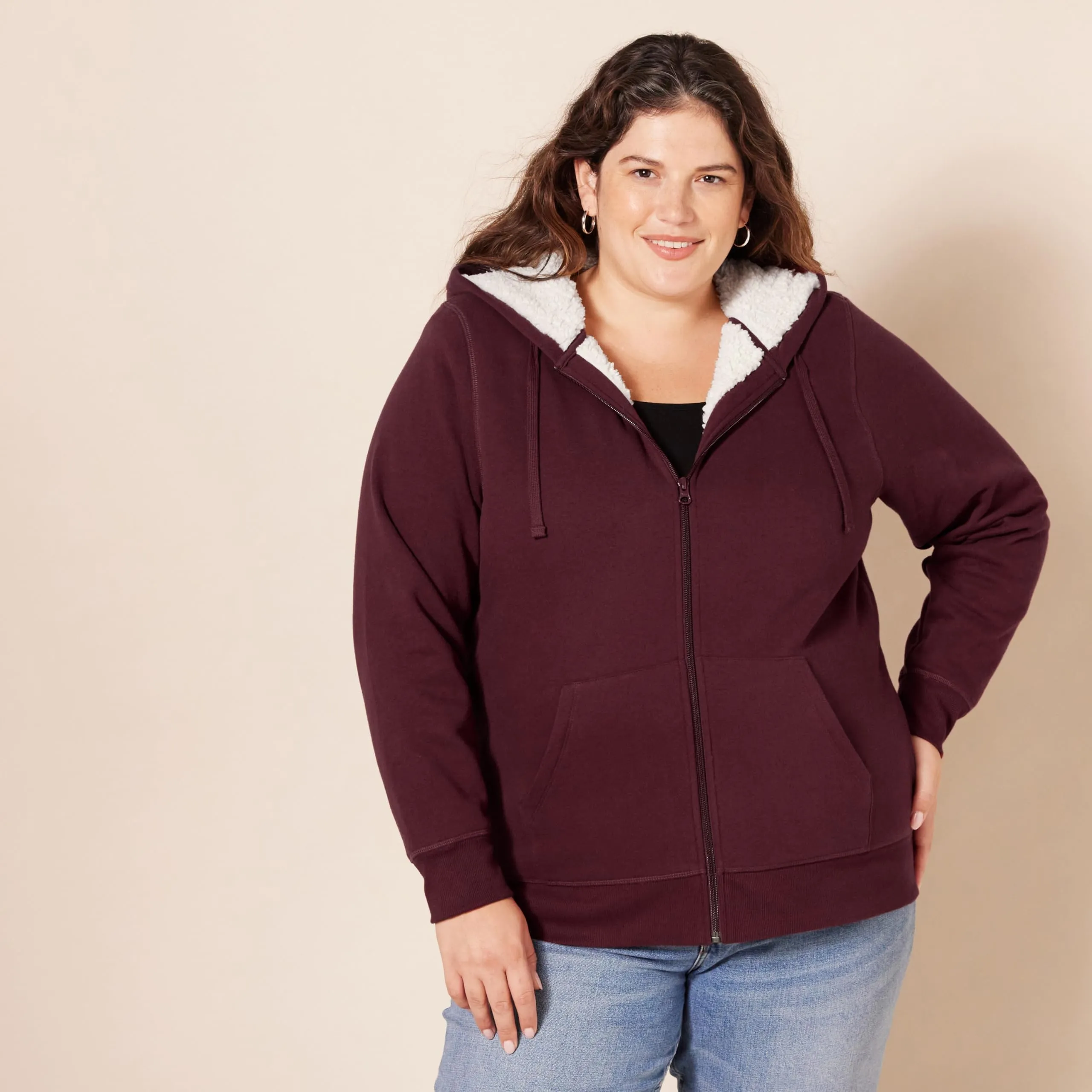 Amazon Essentials Giacca con cappuccio in pile foderata in sherpa Donna, Bordeaux, S - immagine 6