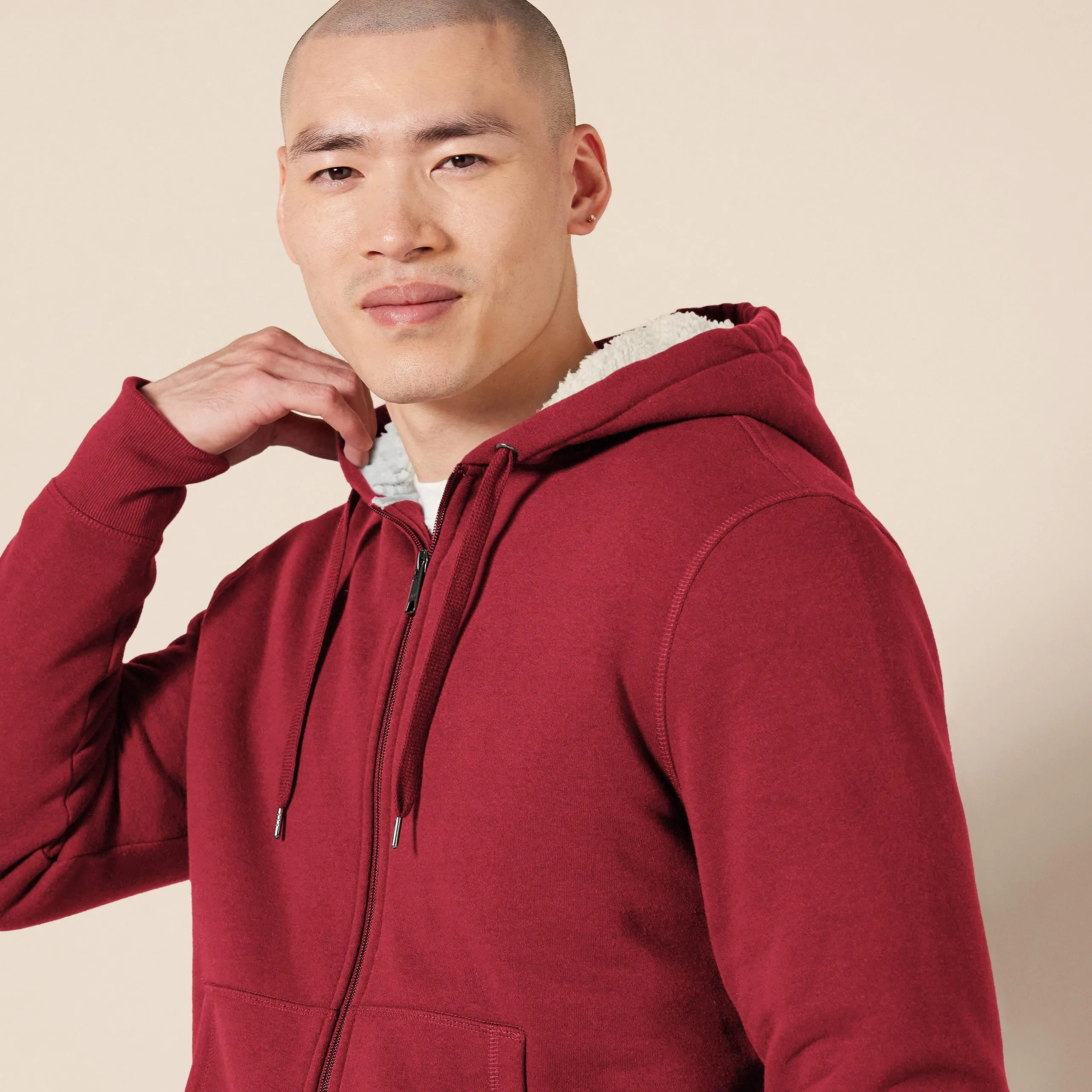 Amazon Essentials Felpa con Cappuccio e Cerniera Integrale Foderata in Sherpa Uomo, Rosso, XXL - immagine 3