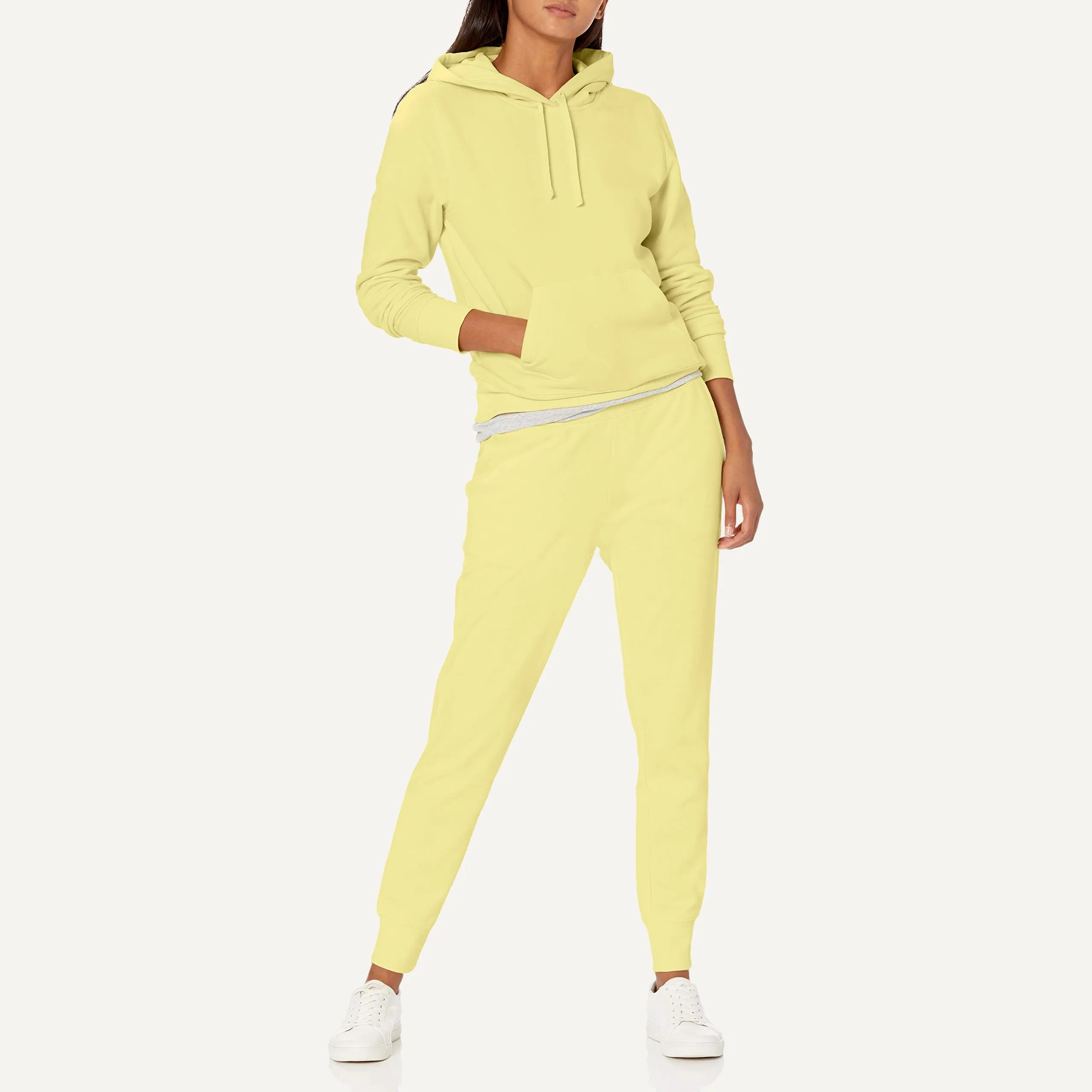 Amazon Essentials Felpa con Cappuccio in Pile Regular Fit Donna, Giallo Chiaro, M - immagine 4