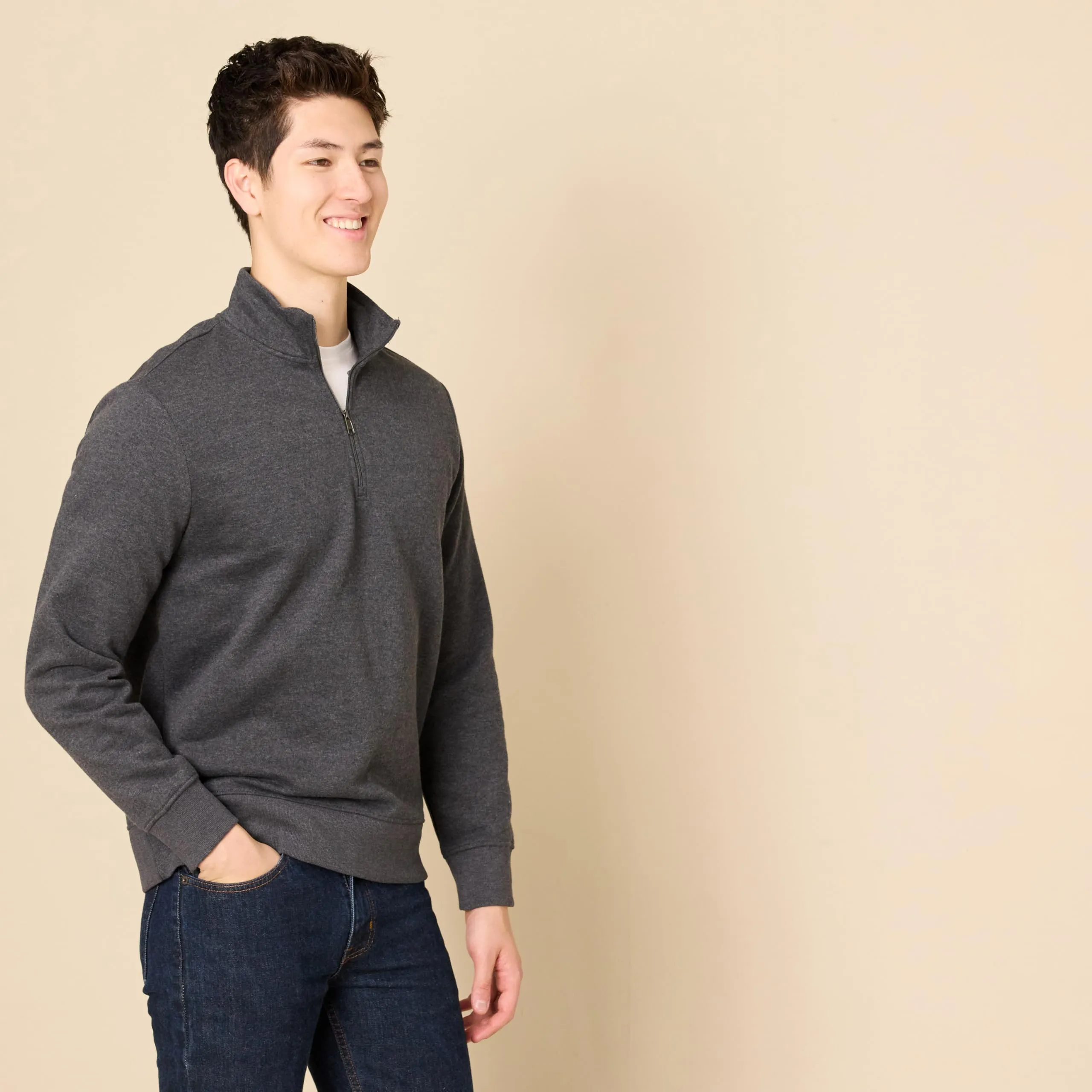 Amazon Essentials Felpa in Pile con Zip Corta Uomo, Carbone Puntinato, L - immagine 3