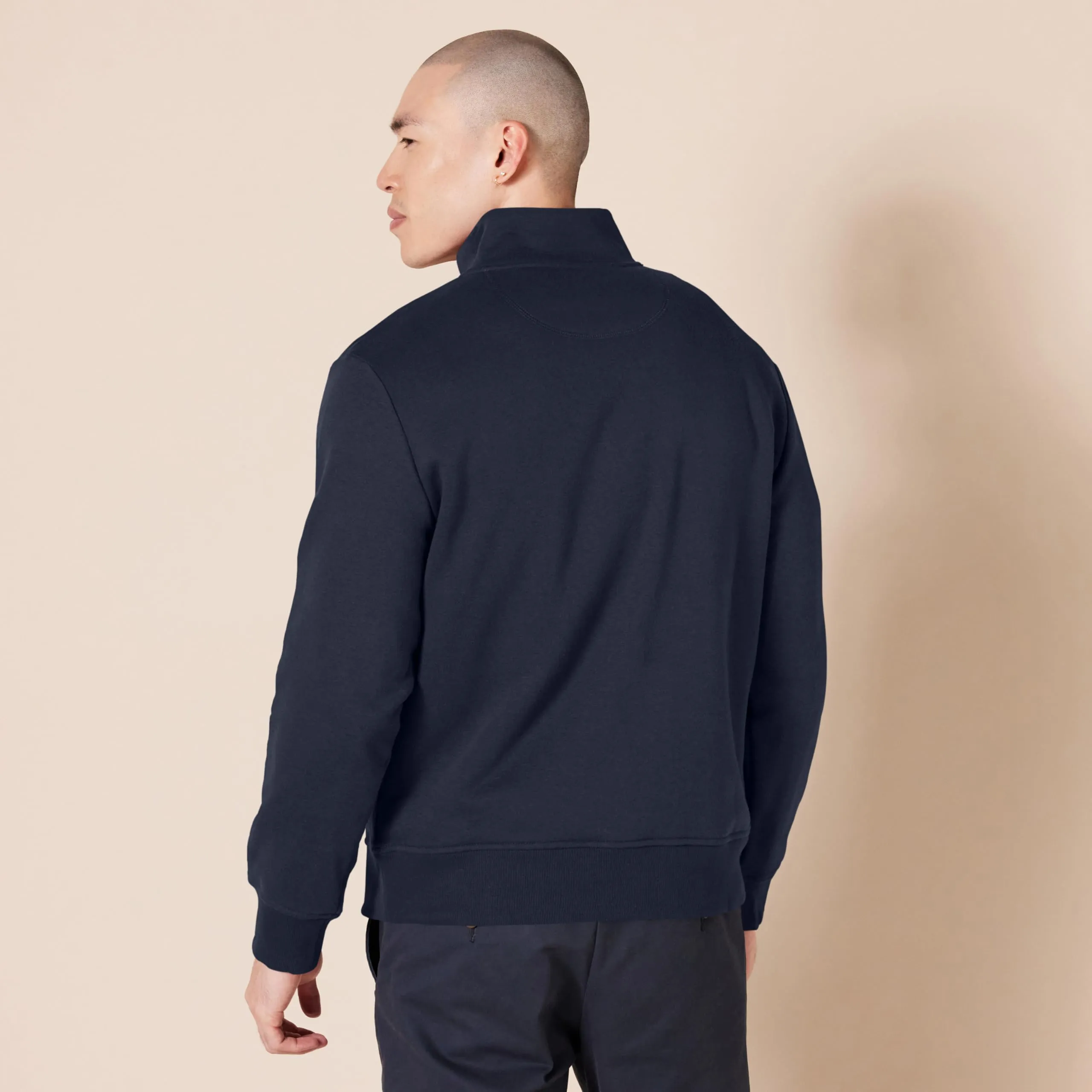 Amazon Essentials Felpa in Pile a Maniche Lunghe con Zip Corta Uomo, Blu Marino, S - immagine 3