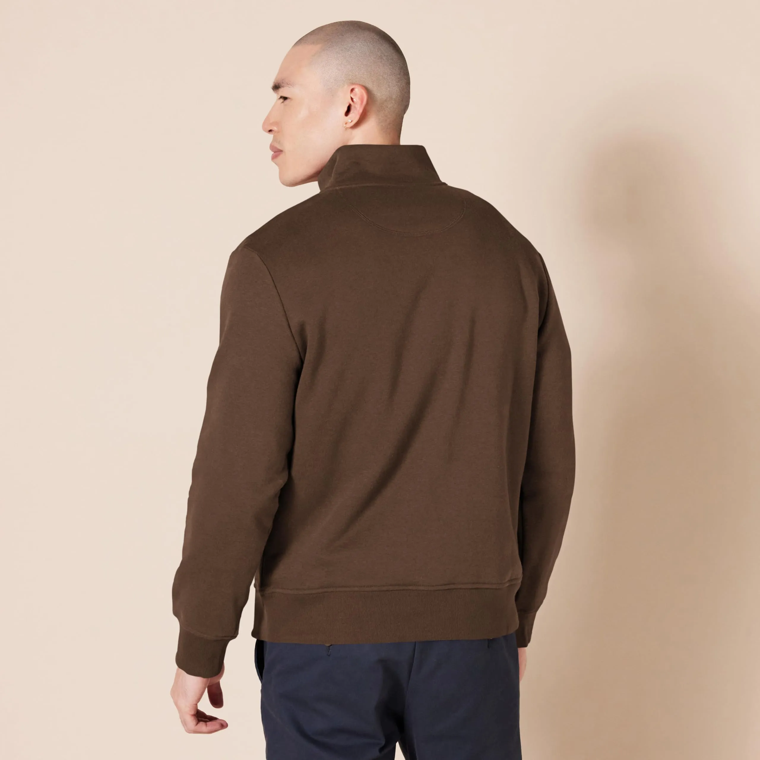 Amazon Essentials Felpa in Pile a Maniche Lunghe con Zip Corta Uomo, Marrone Medio, XXL - immagine 3