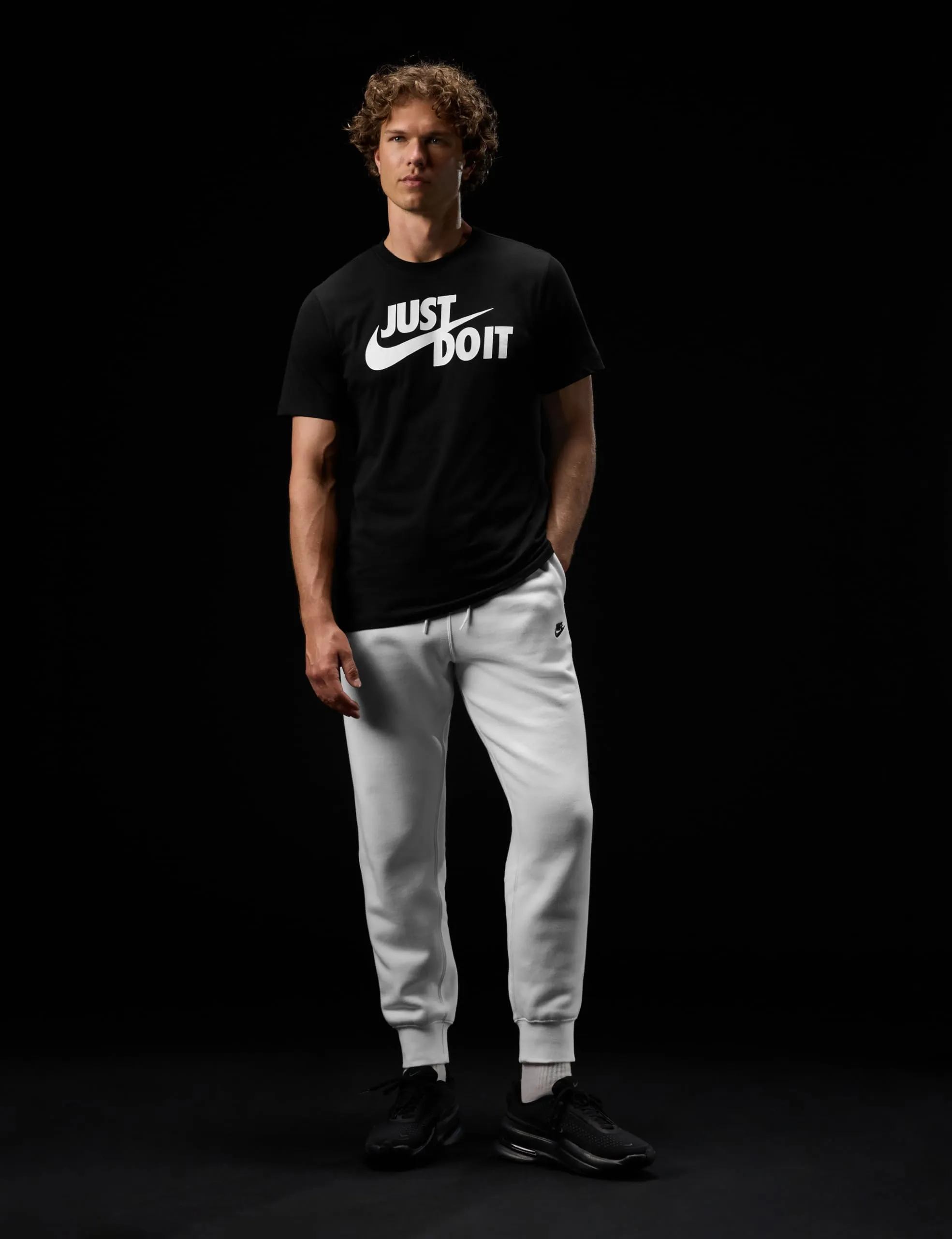 Nike NSW Just Do It Swoosh T-Shirt, Black/White, XL-T - immagine 7
