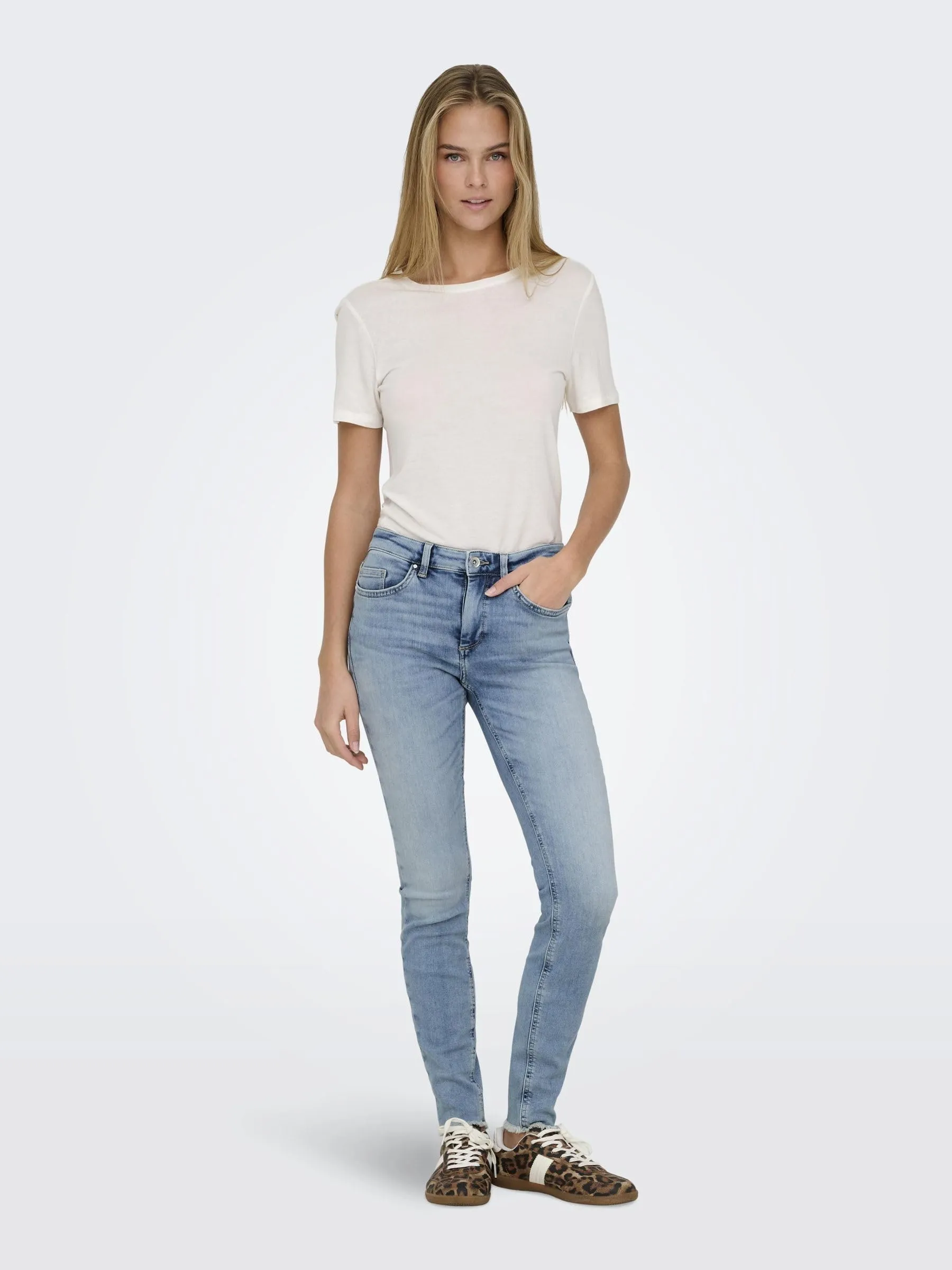 ONLY Onlpower Mid Push Up SK DEST DNM Rea935 Jeans, Light Medium Blue Denim, XS - immagine 5