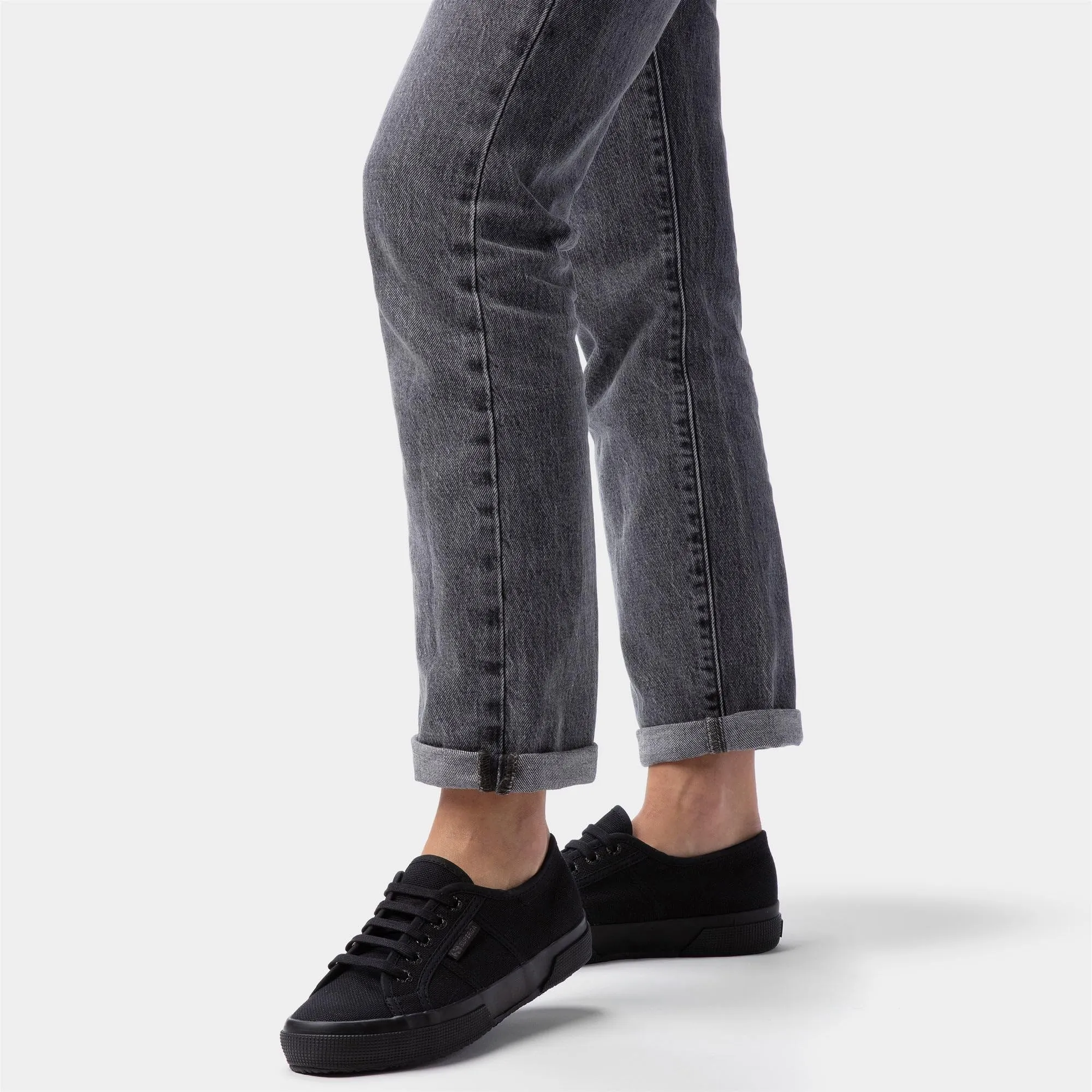 Superga 2750-cotu Classic Unisex Adult Sneakers, Total Black 997, 40 EU - immagine 2