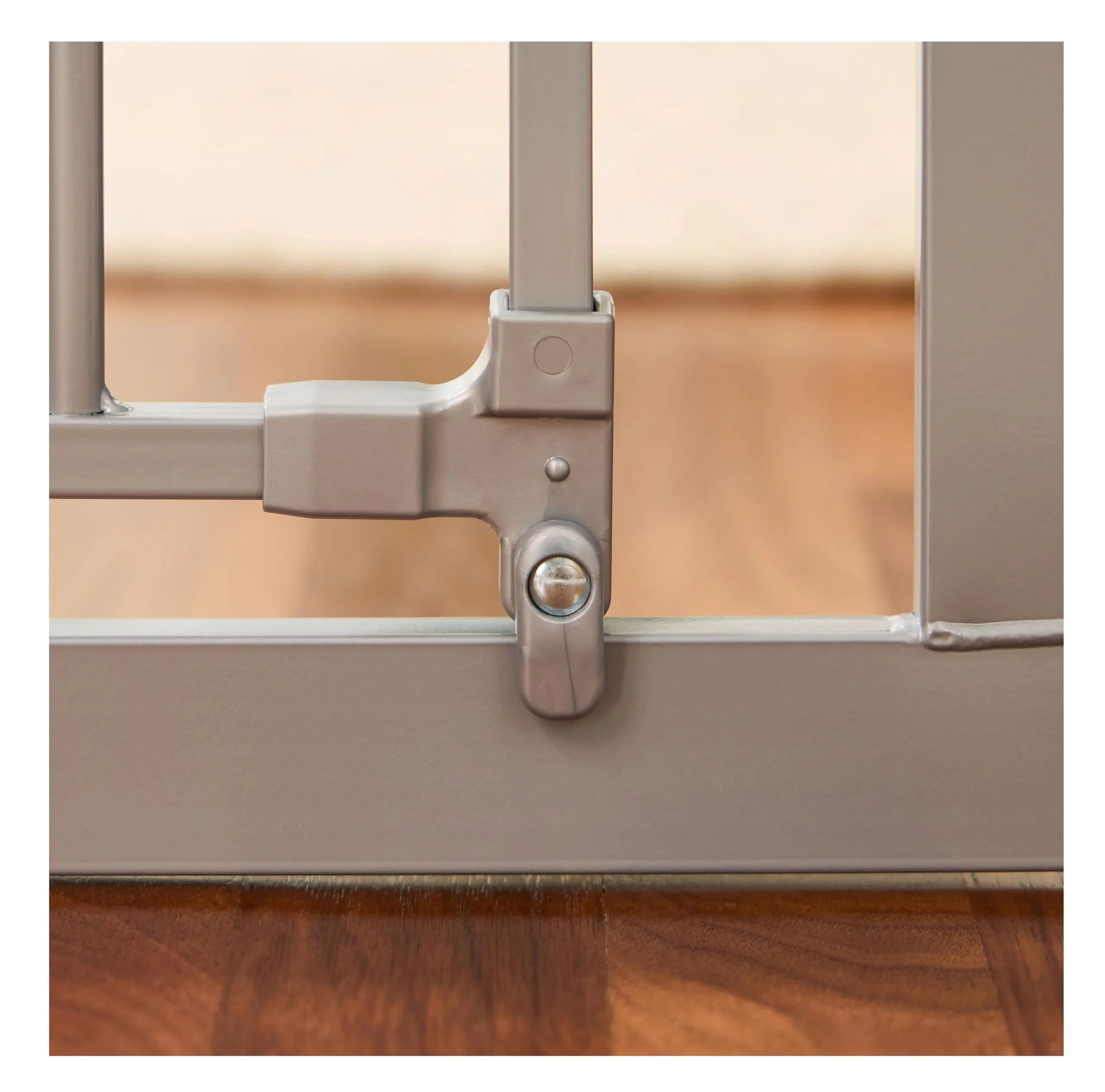 Regalo Extra Wide Baby Gate, 73.6-122cm, Pressure Mounted, Platinum - immagine 6