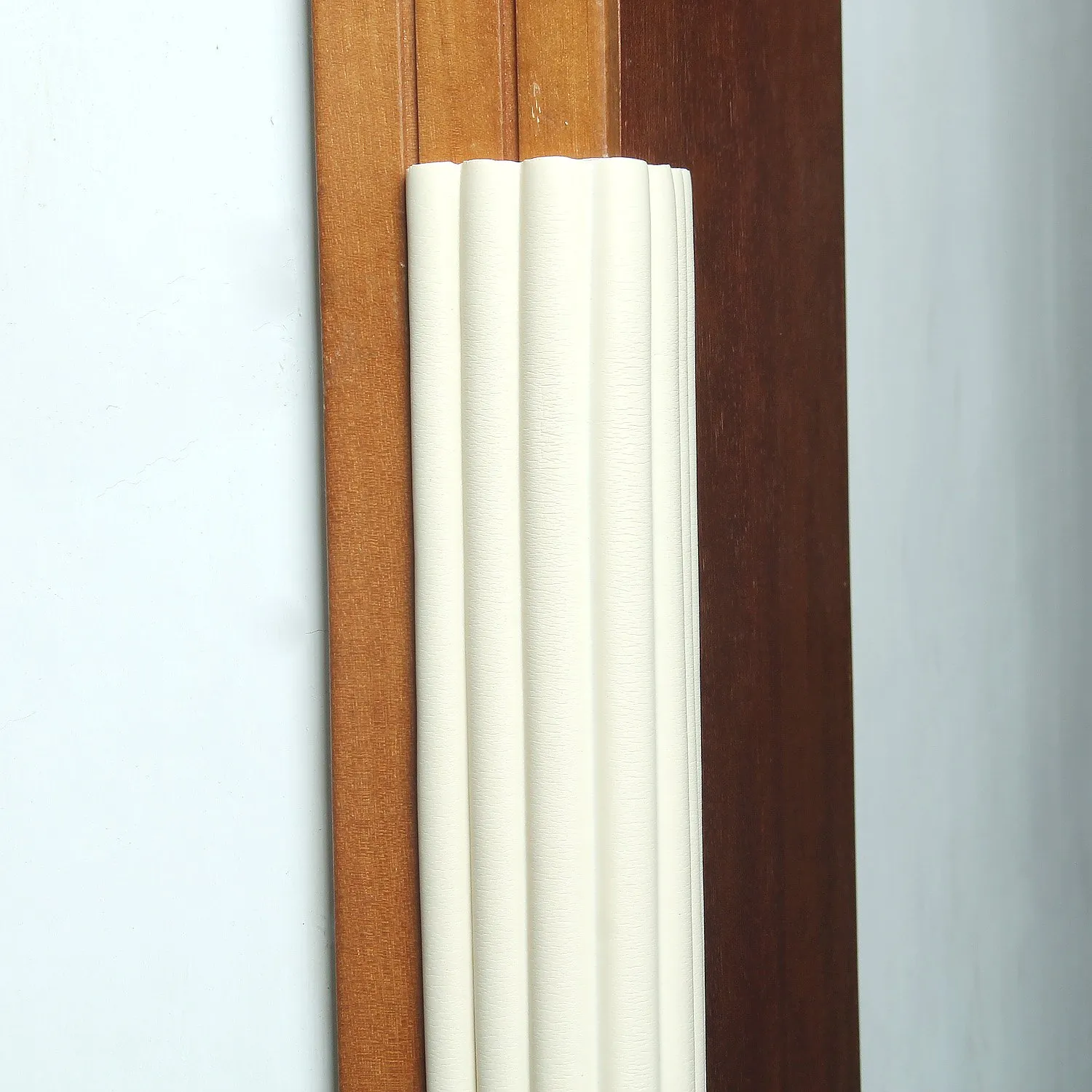 TUKA Protezioni Universali in Schiuma Anti Collisione, 200cm x 80mm x 8mm, Off Bianco TKD7002 - immagine 7