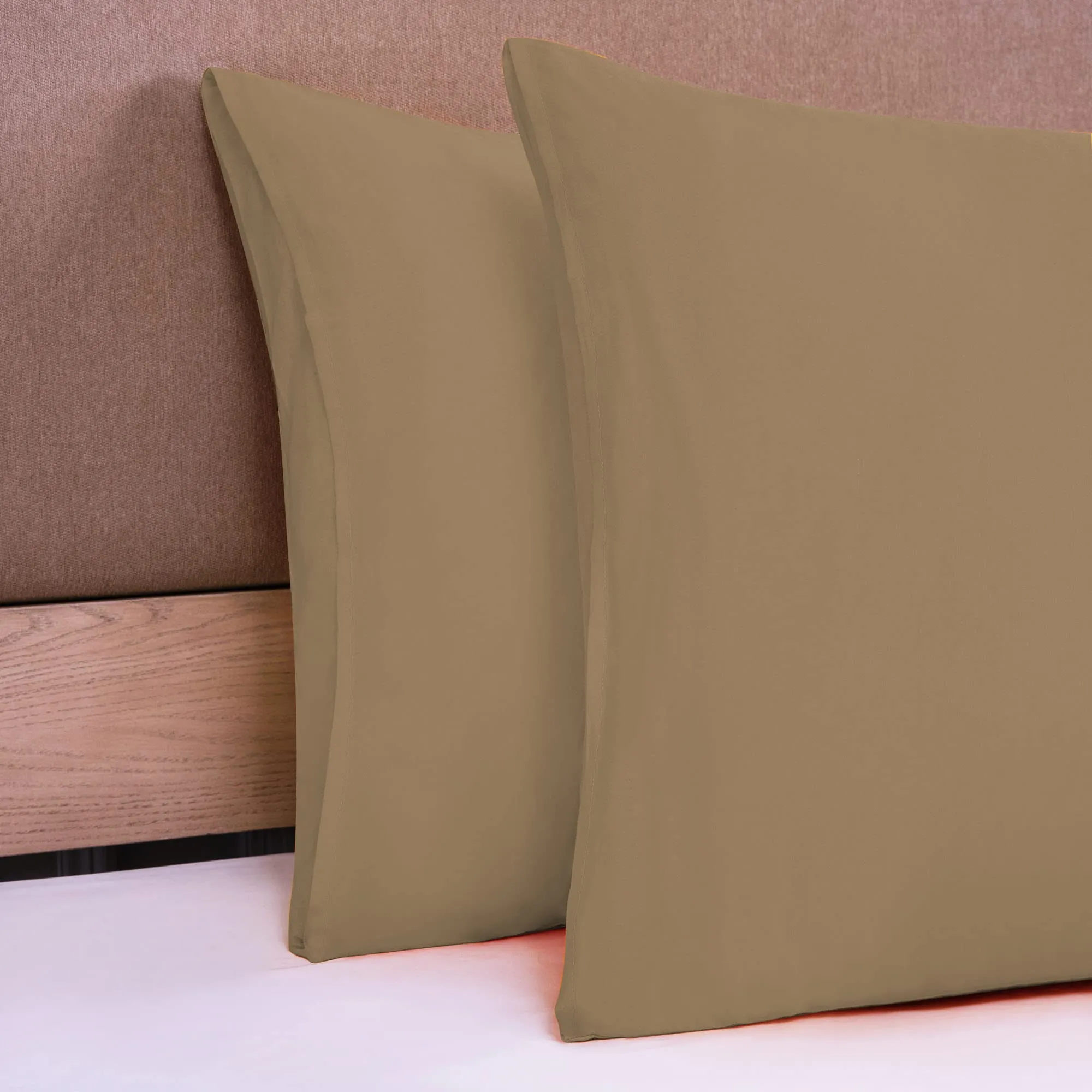 Poligino Set 2 Federe Cuscini Letto Matrimoniale in Cotone 65x65 cm - Tortora - immagine 3