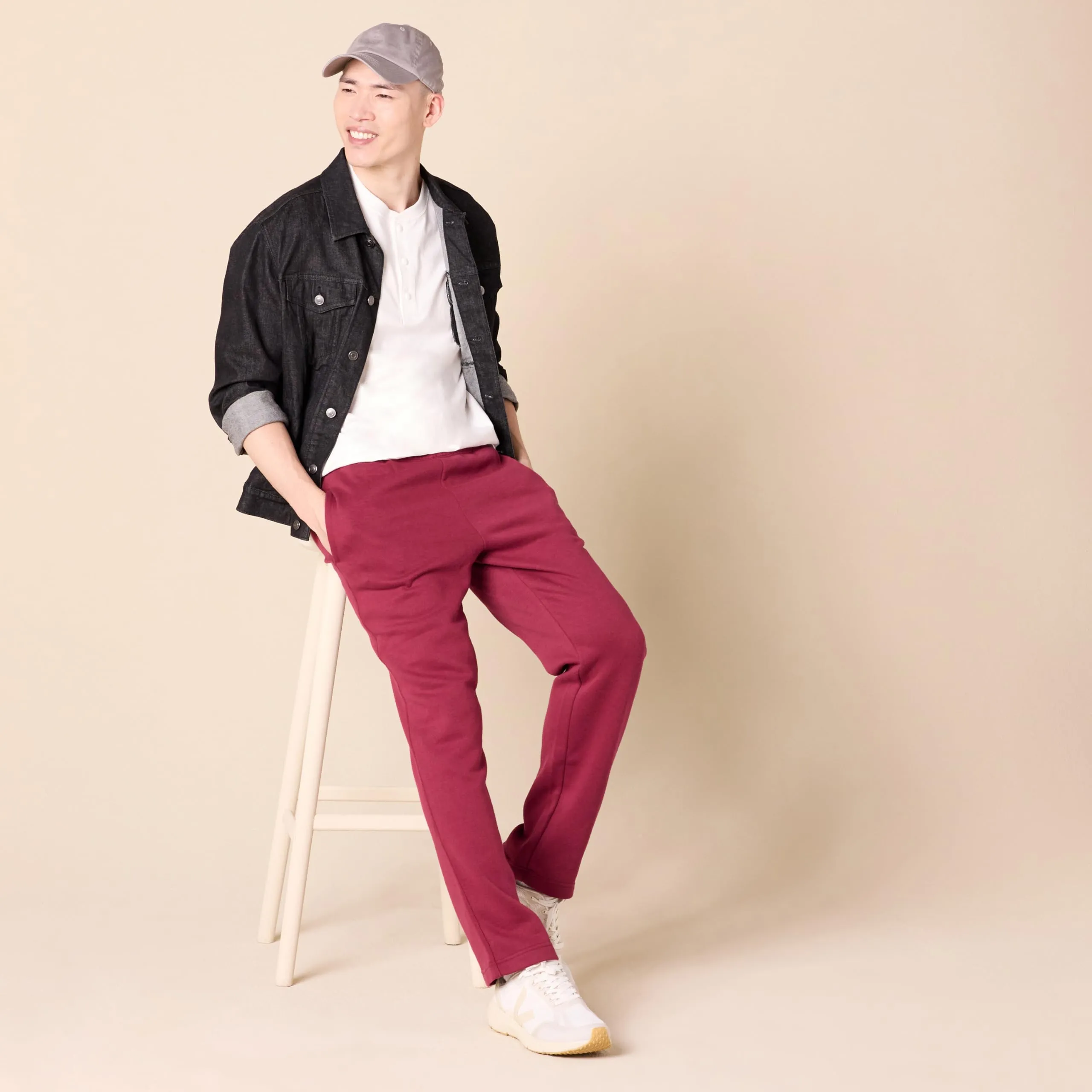 Amazon Essentials Pantaloni Sportivi in Pile con Fondo Aperto Uomo, Rosso Scuro, L - immagine 5