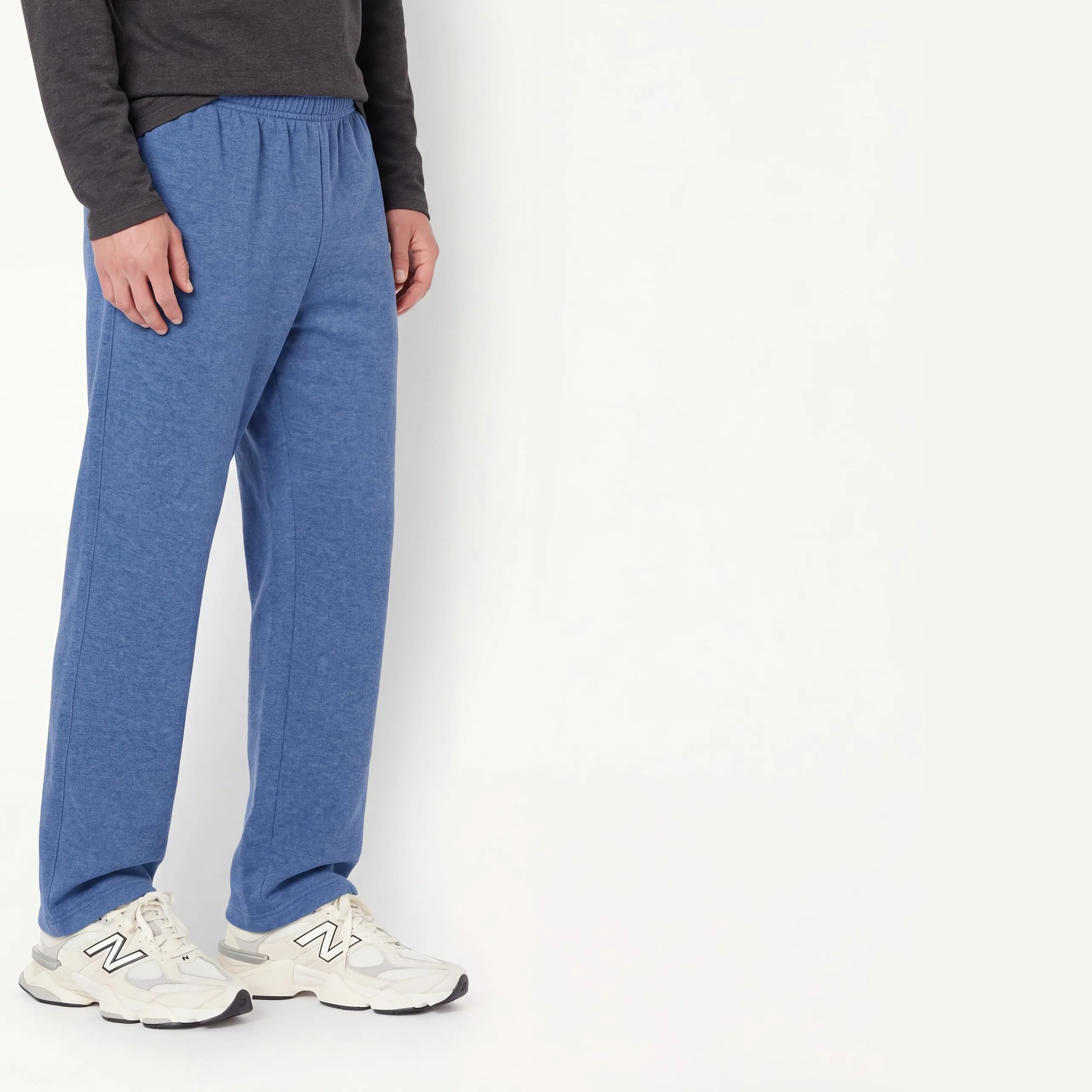 Amazon Essentials Pantaloni Sportivi in Pile con Fondo Aperto Uomo, Blu Puntinato, S - immagine 2