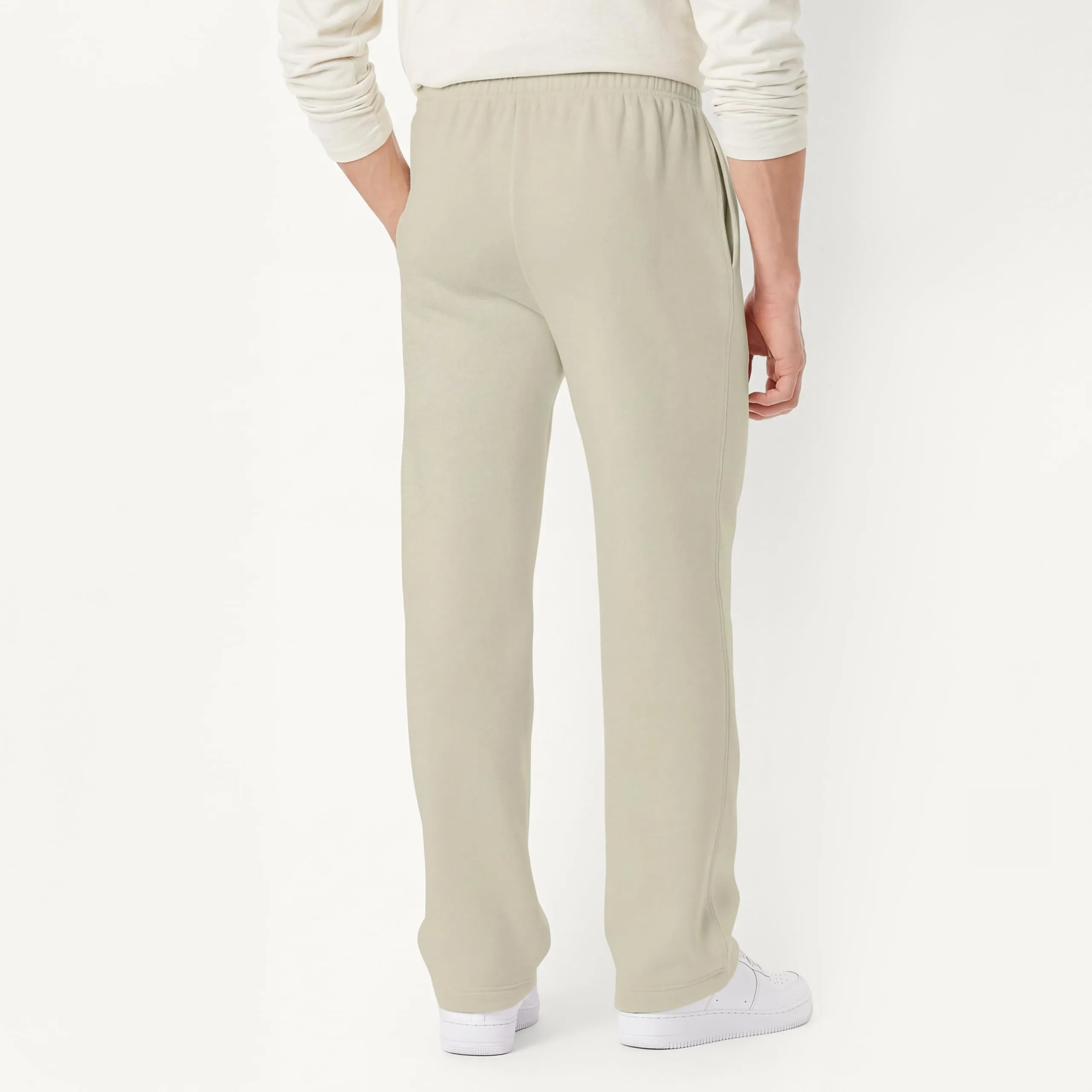 Amazon Essentials Pantaloni Sportivi in Pile con Fondo Aperto Uomo, Bianco Sporco, L - immagine 4