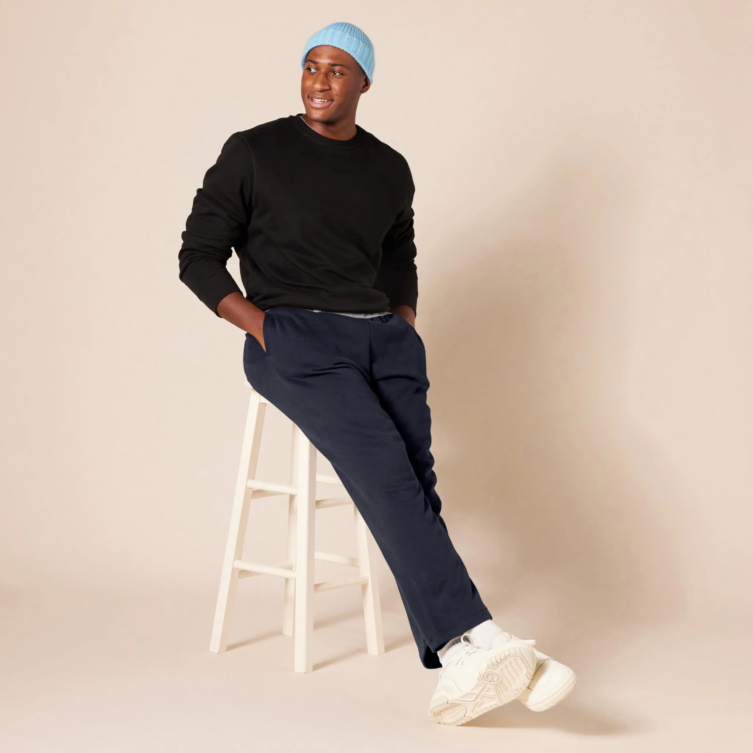 Amazon Essentials Pantaloni Sportivi in Pile con Fondo Aperto Uomo, Blu Marino, 3XL Plus - immagine 8
