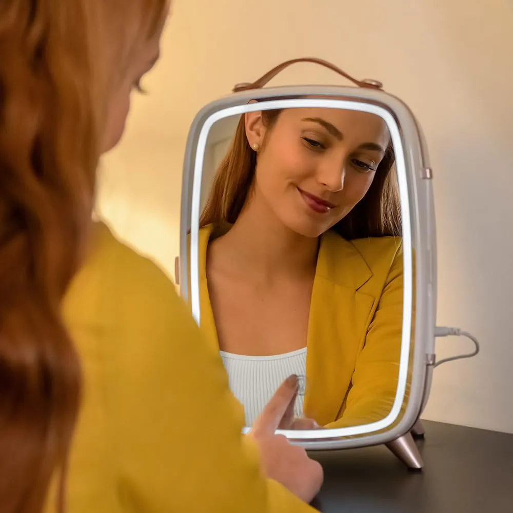 Cecotec CoolingBeauty 6000 Mirror Mini Frigorifero per Cosmetici 6L con Specchio e Luce LED - immagine 7