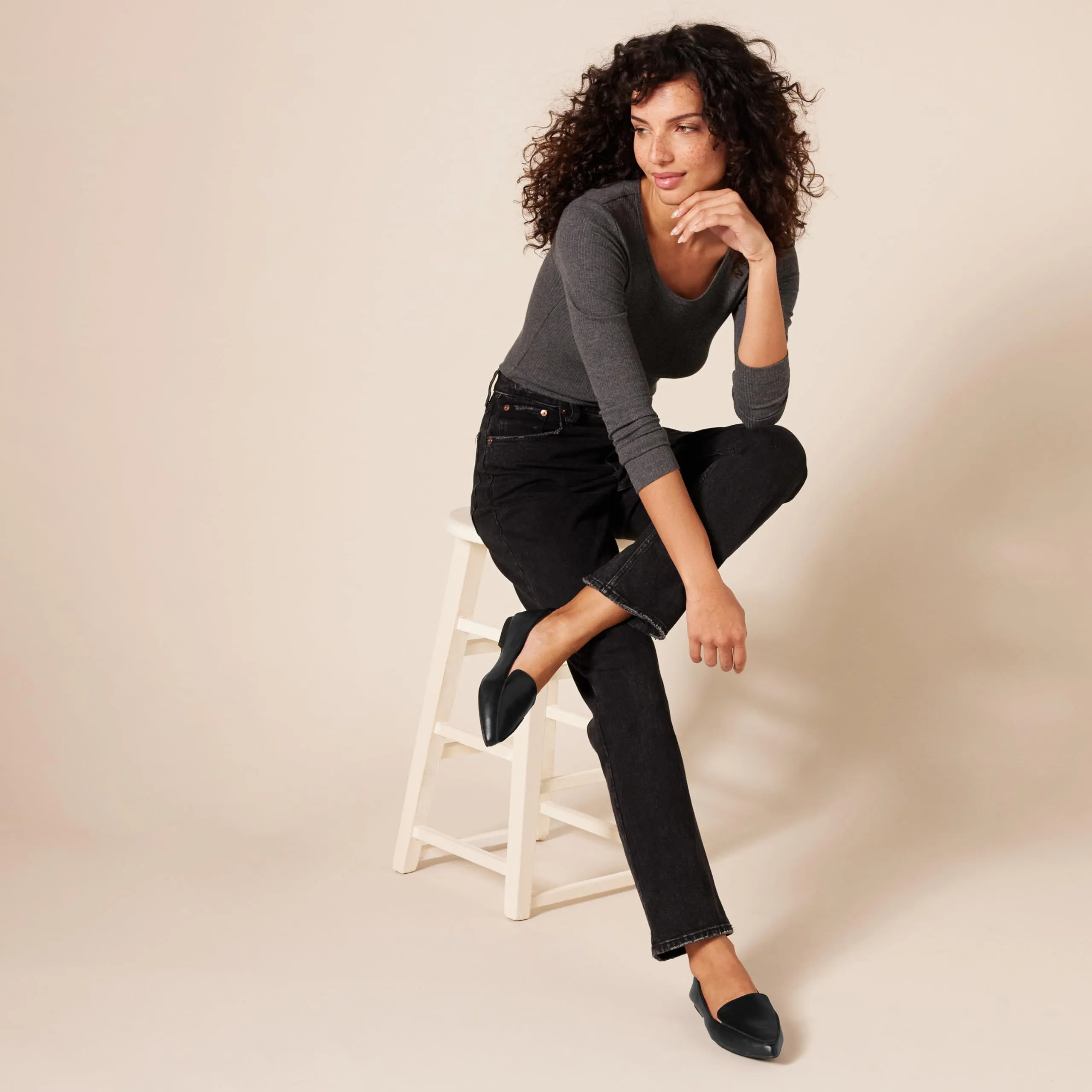 Amazon Essentials Mocassini Bassi da Donna, Nero Finta Pelle, 38.5 EU Larga - immagine 5