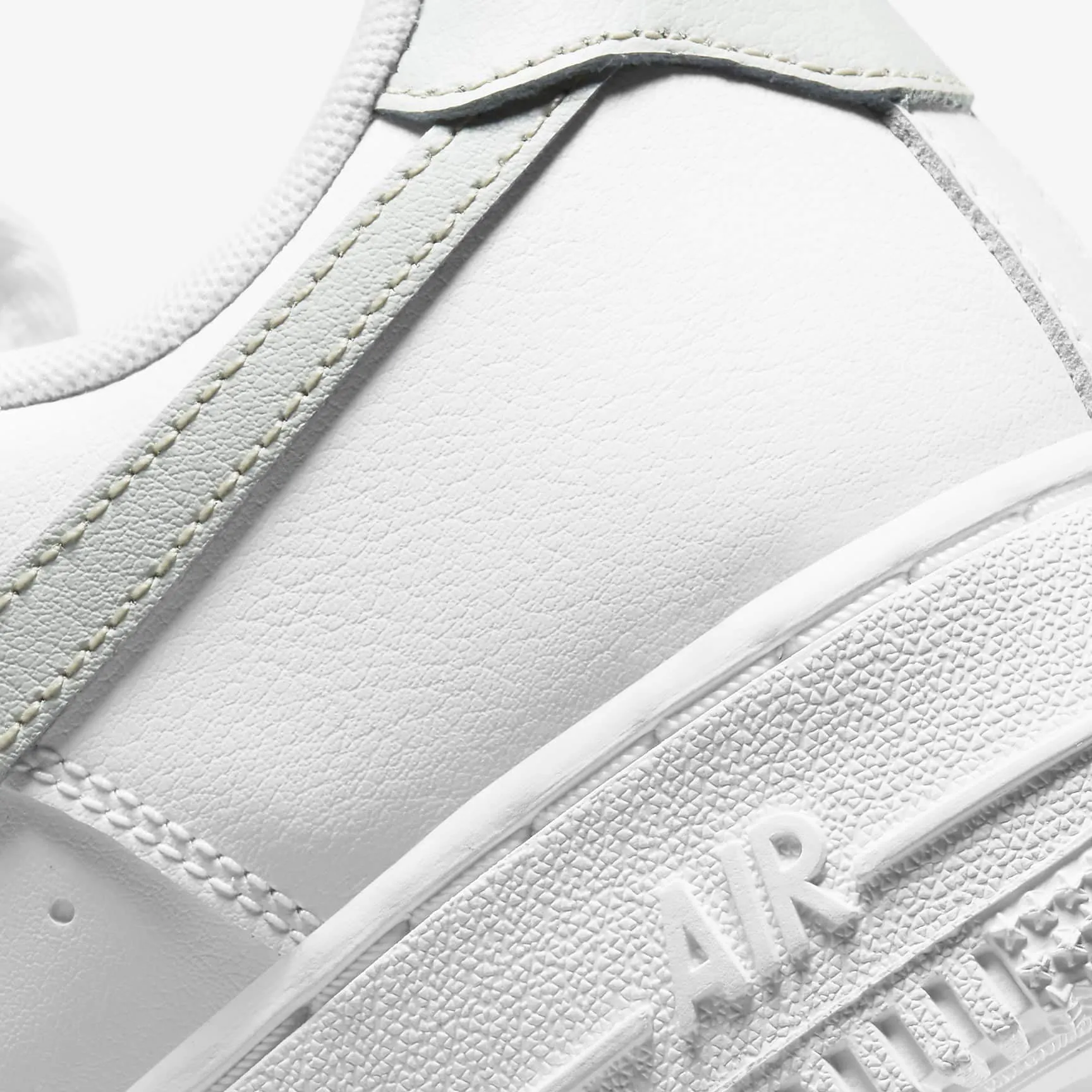 Nike Air Force 1 '07 Essenziale - Bianco/Argento Chiaro/Bianco Chiaro, 42.5 EU - immagine 8