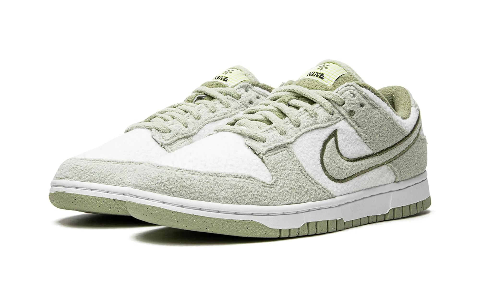 Nike Dunk Low SE Women's Shoes, Honeydew, 40 EU - immagine 2