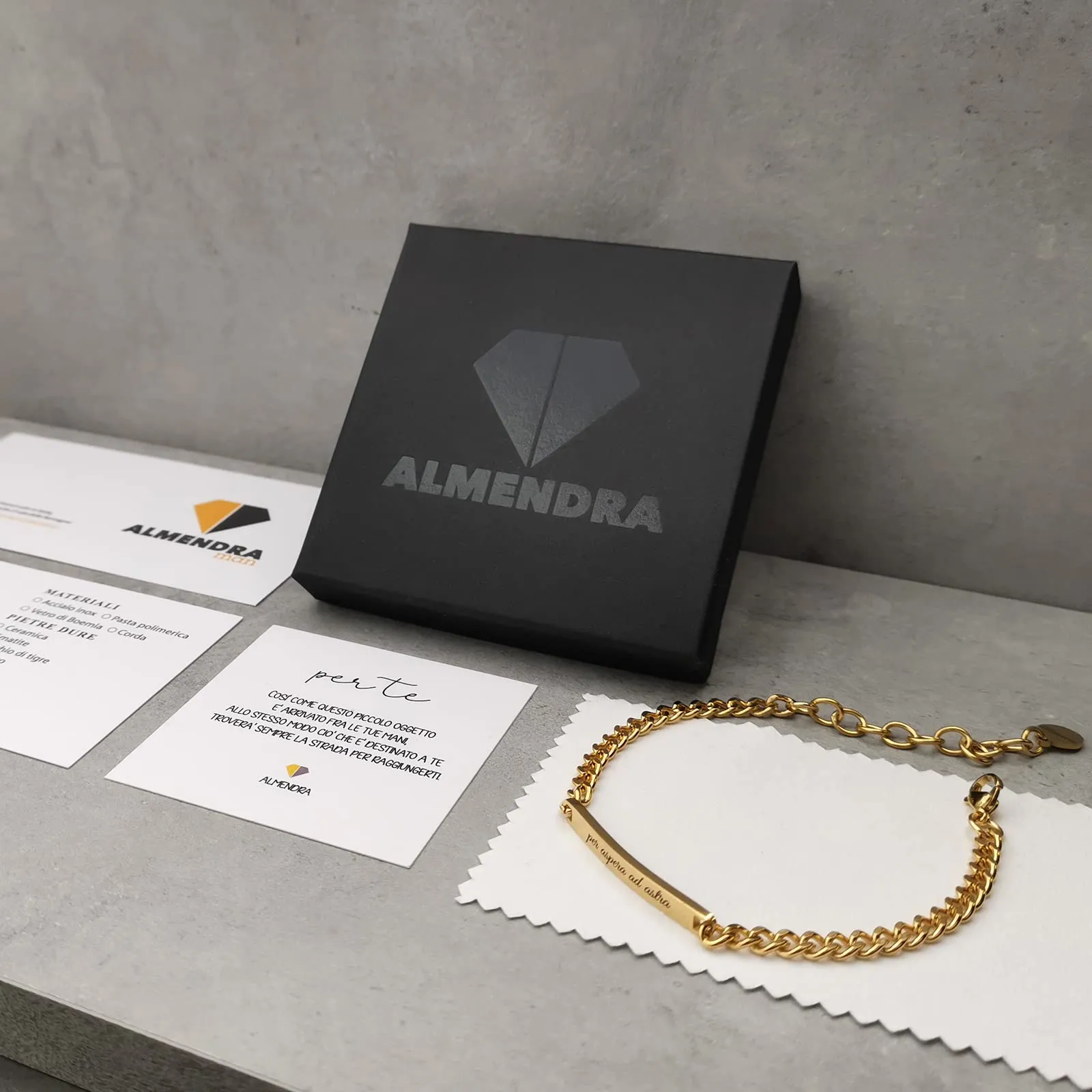 ALMENDRA Bracciale da uomo in acciaio personalizzabile con incisione, catena 4mm Oro - immagine 5