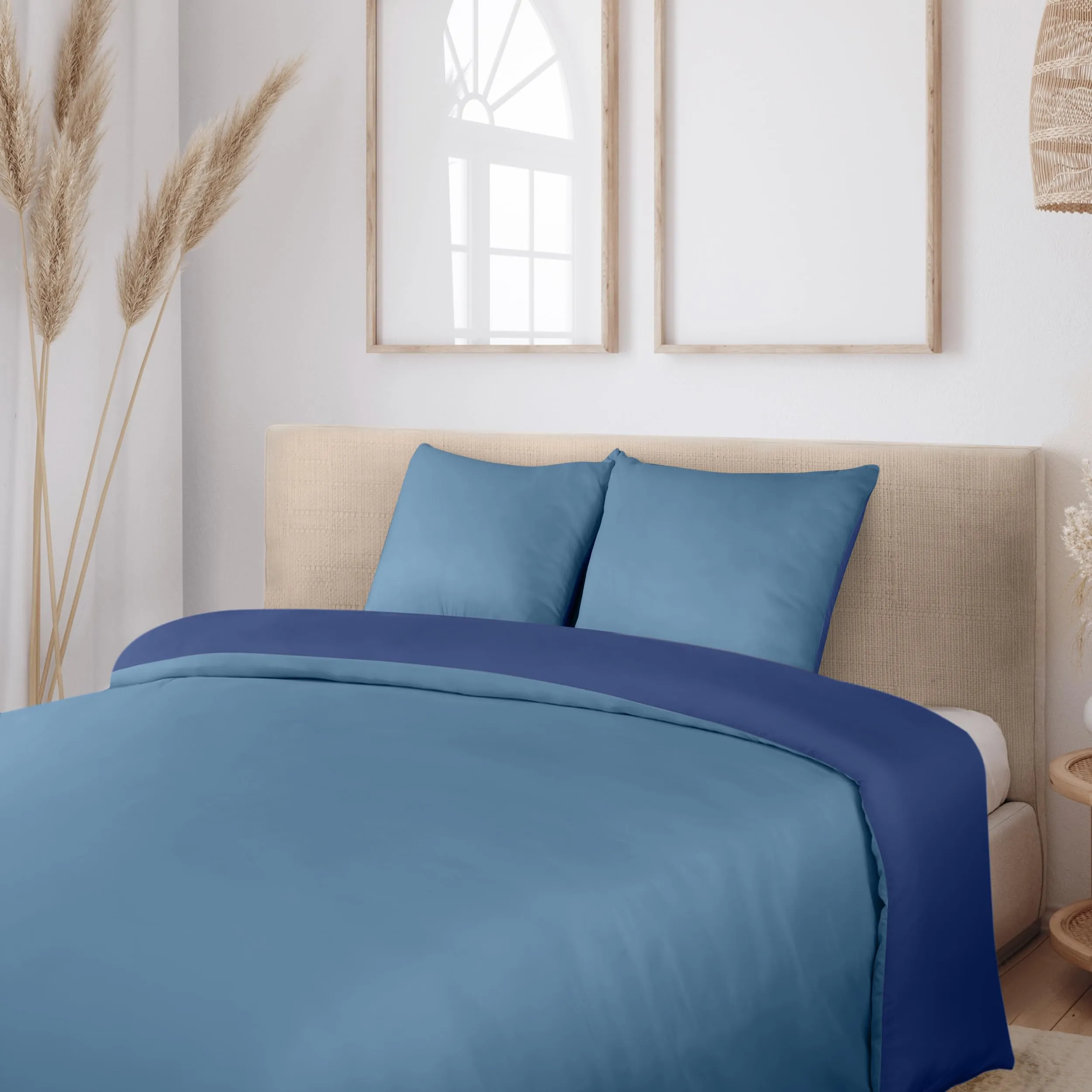 Utopia Bedding Set Copripiumino 200x200 cm e 2 Federe 80x80 cm, Blu Navy/Azzurro - immagine 3