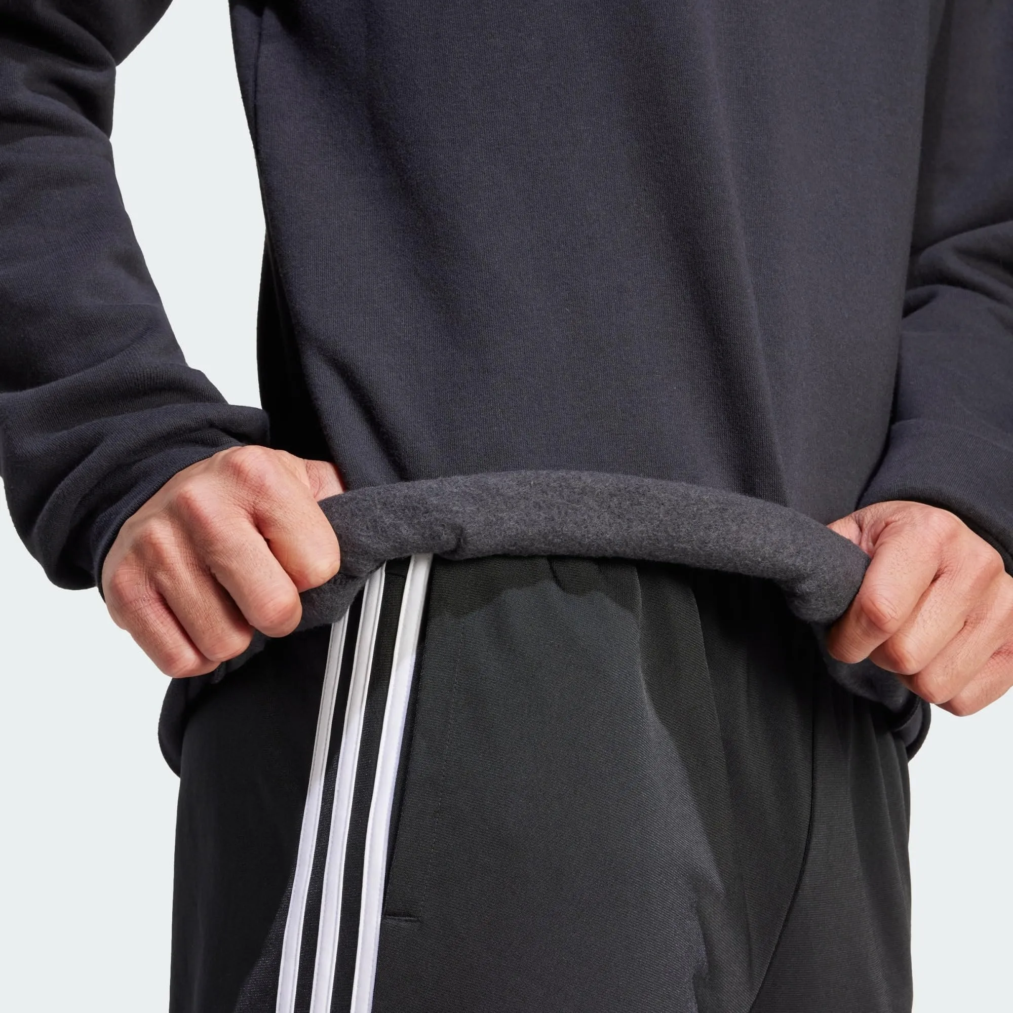 adidas Feelcozy Essentials Fleece Sweatshirt, Black/White, S - immagine 6