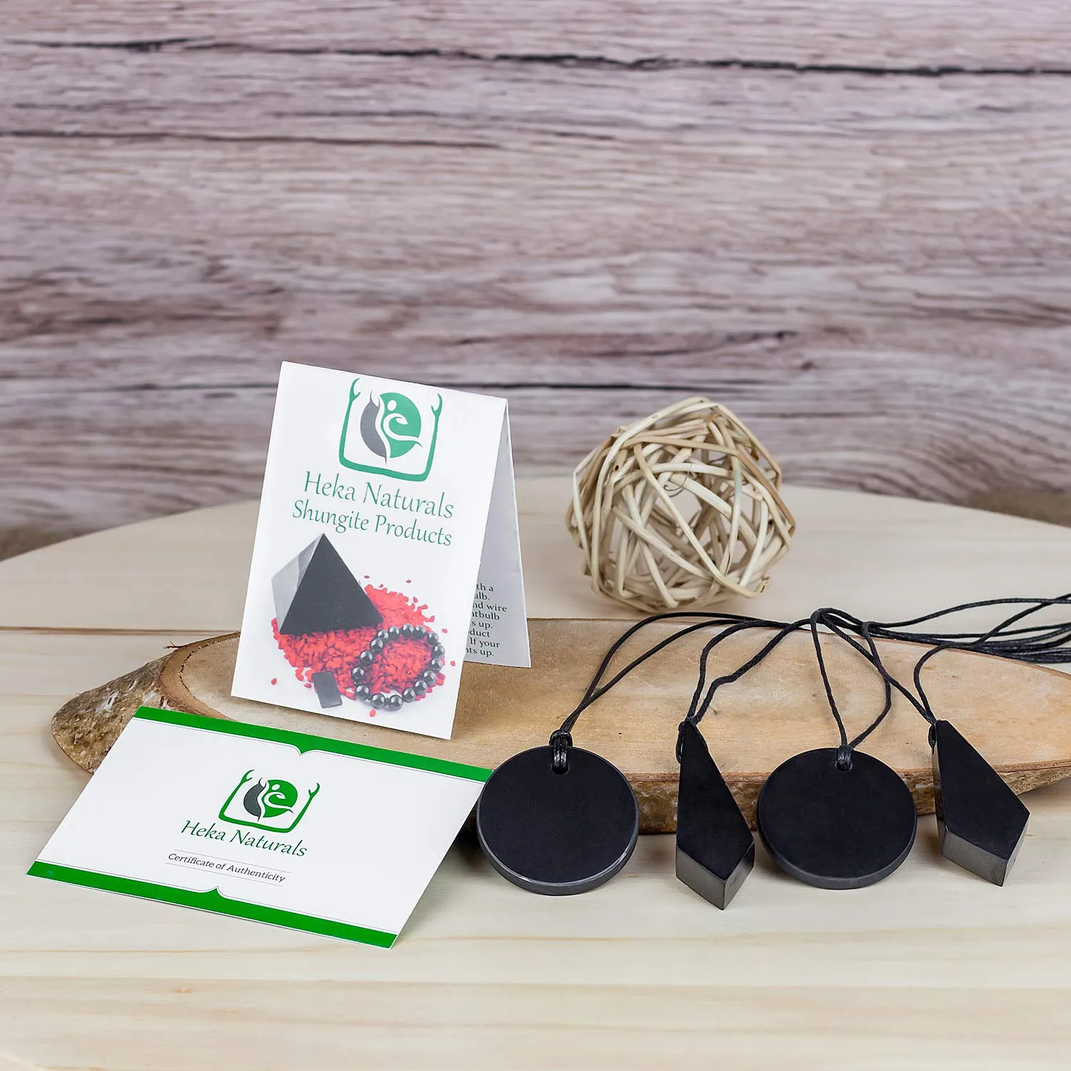 Heka Naturals Set di Ciondoli in Cristallo di Shungite - Collana Chakra in Pietre Nere - immagine 3