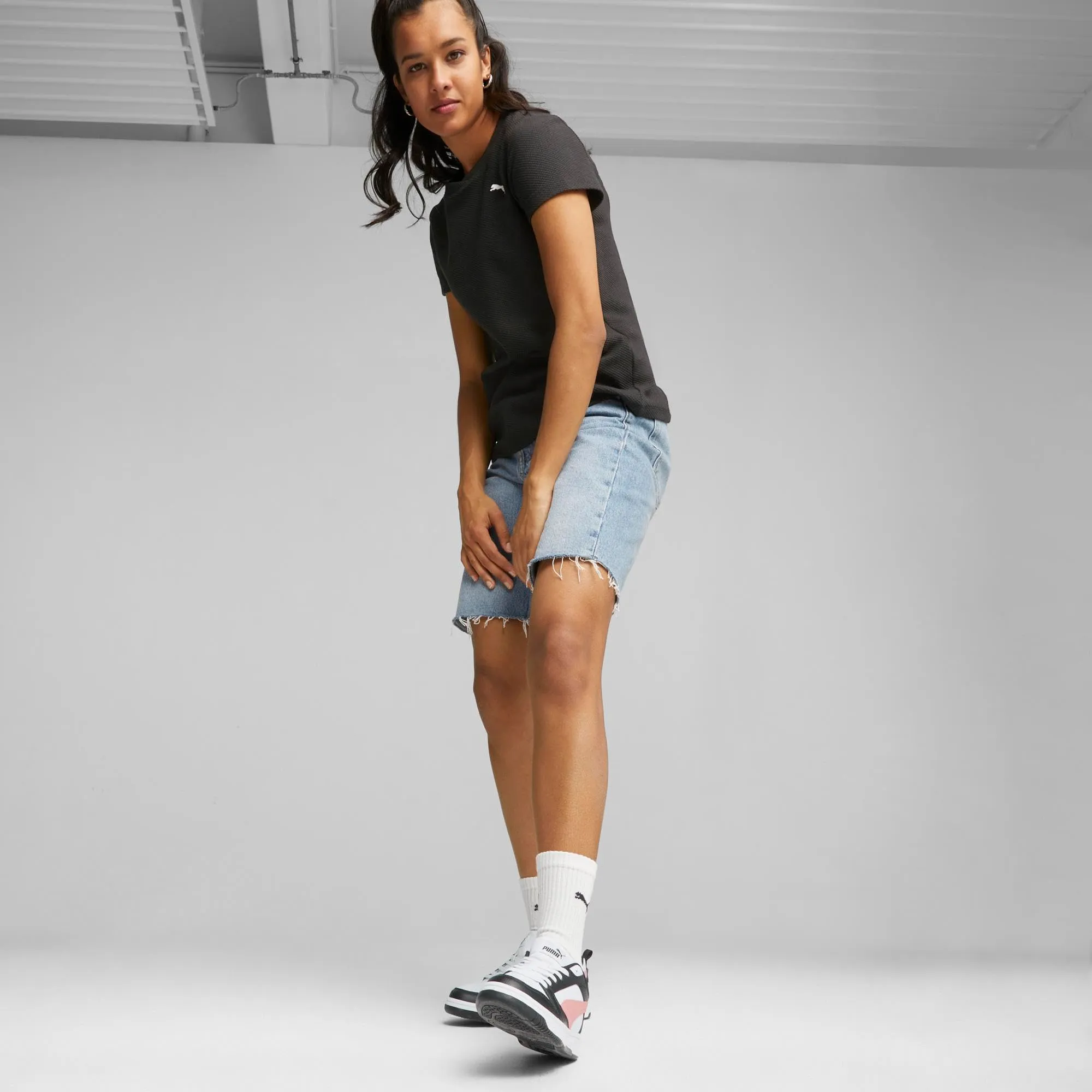 PUMA Rebound V6 Low Sneakers, White Future Pink Black, 40 EU - immagine 3