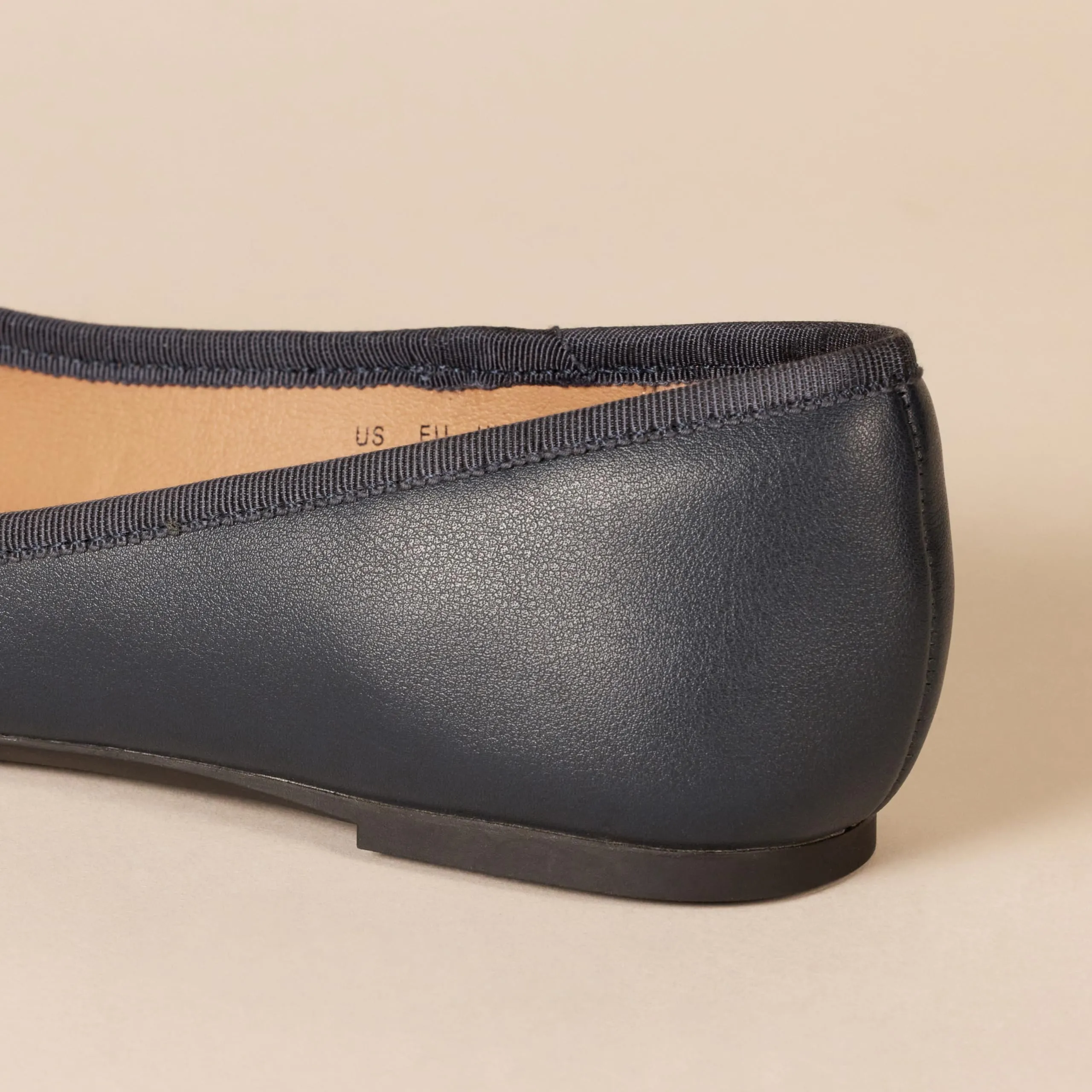 Amazon Essentials Ballerine Billie Donna, Blu Marino, 36 EU - immagine 2