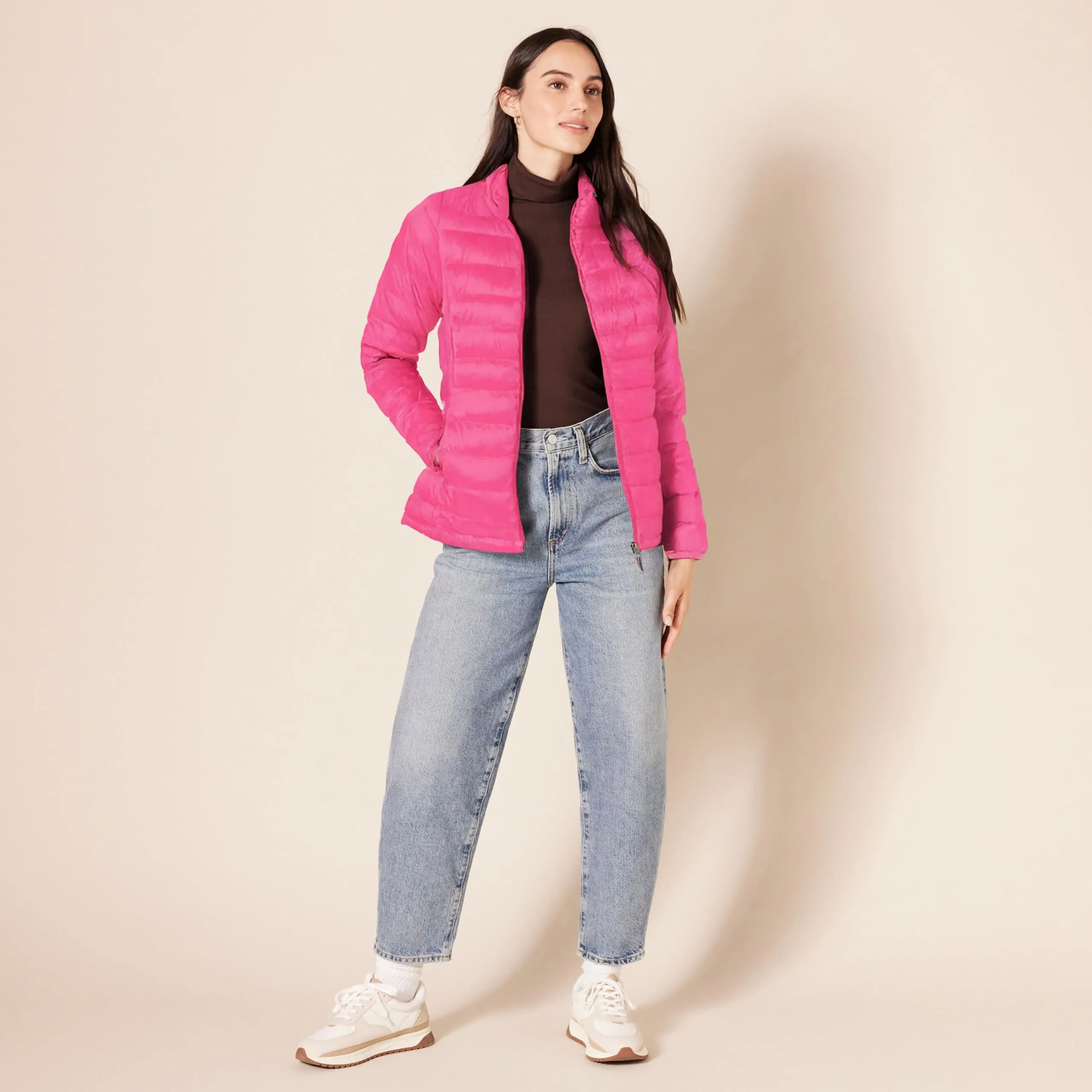 Amazon Essentials Piumino Leggero Resistente all'Acqua Ripiegabile Donna, Rosa Shocking, XXL - immagine 5